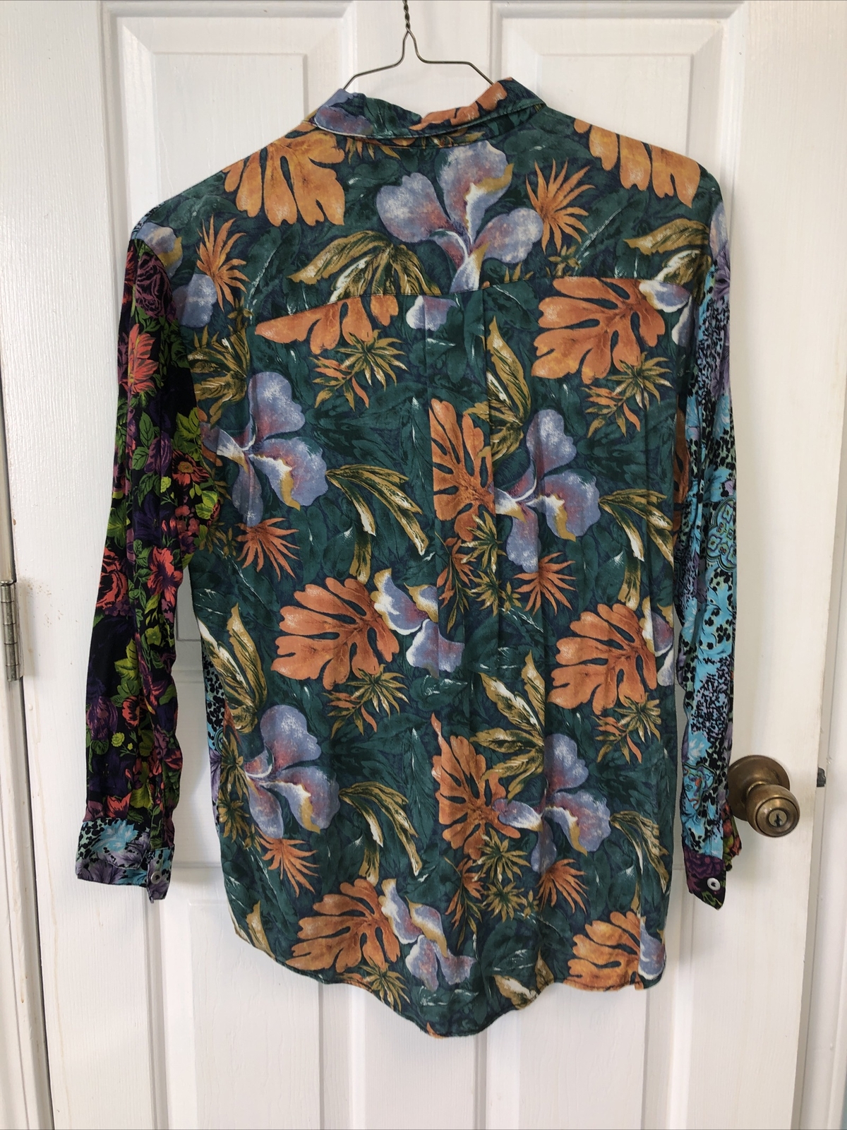 vintage floral IGNITE women’s blouse psychedelic Hippie Chick￼ Size S￼ (N-2)