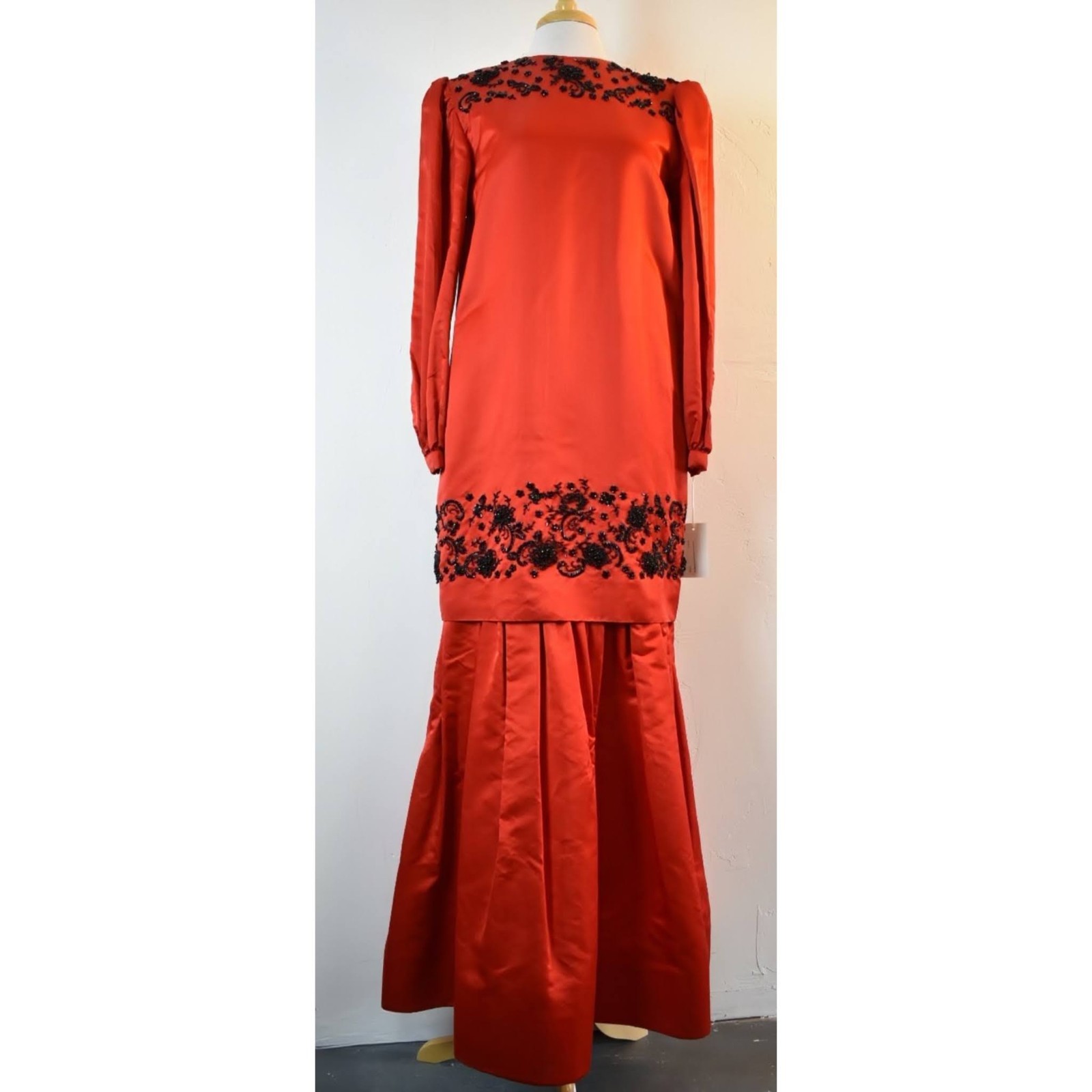 Vintage Bill Blass Designer Gown – 1980s Red Beaded Two Piece Ensemble