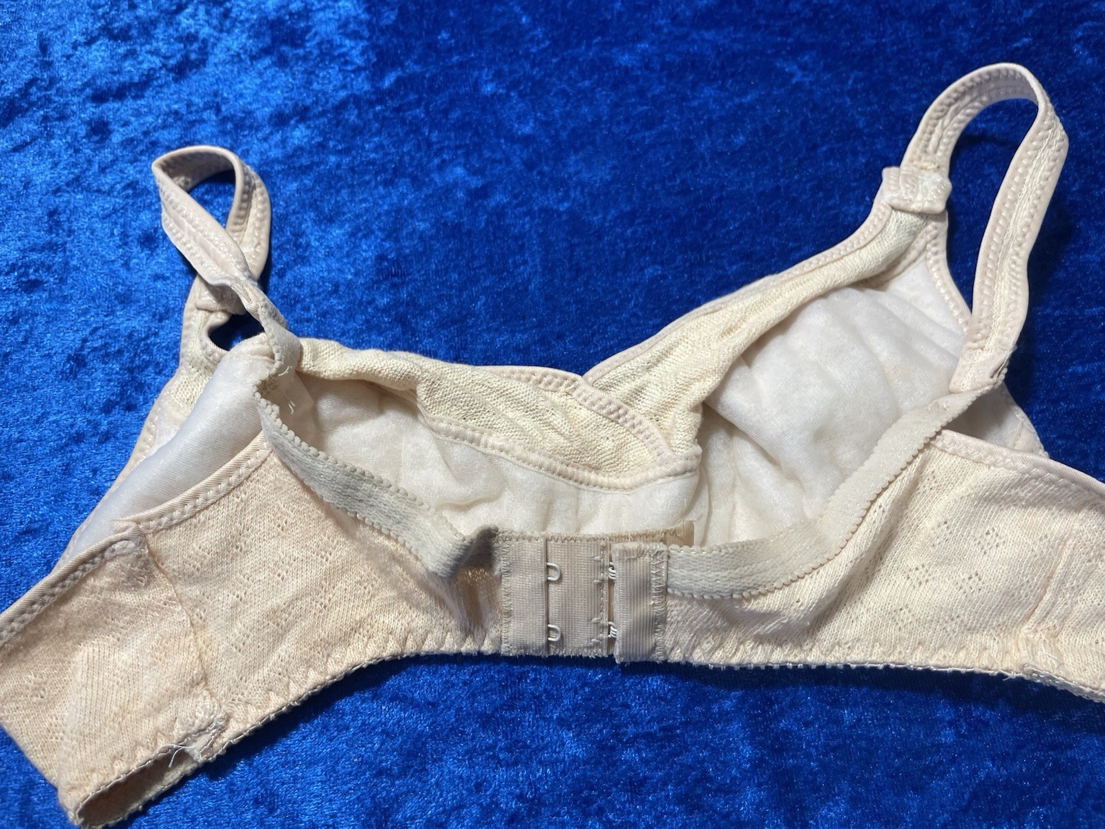 Vintage Beige Wireless Bra Medium No Tag See Pics