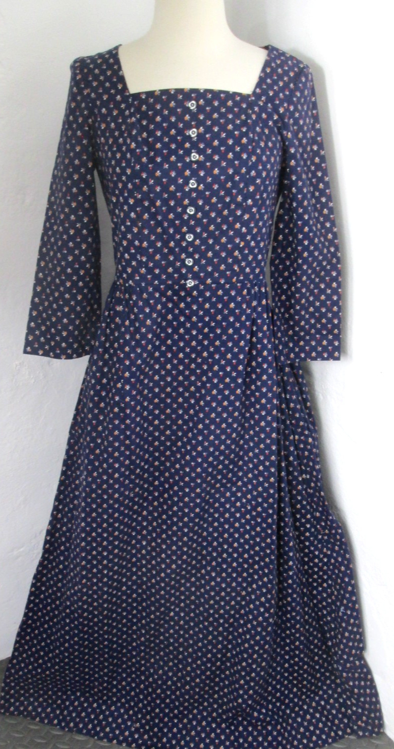 Vintage Handmade 70s Maxi Dress Size M/L Ditty Floral Square Neck Prairie