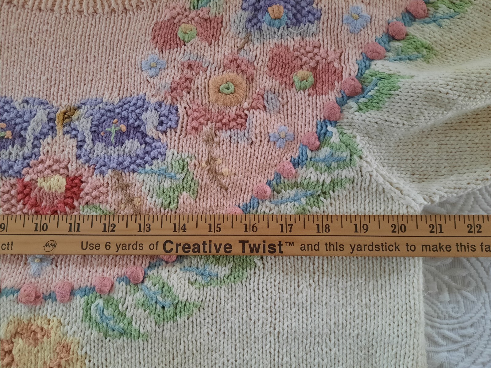 Jennifer Reed HAND KNIT 90’S Cream SWEATER W/ Flowers VINTAGE Cottagecore Size M