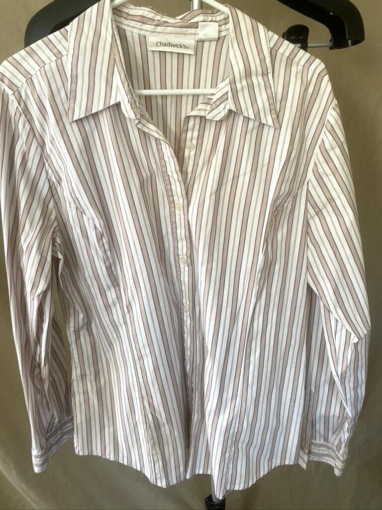 c4-CHADWICKS vintage WOMENS fitted/Collar/button up TOP. size xl. NWOT