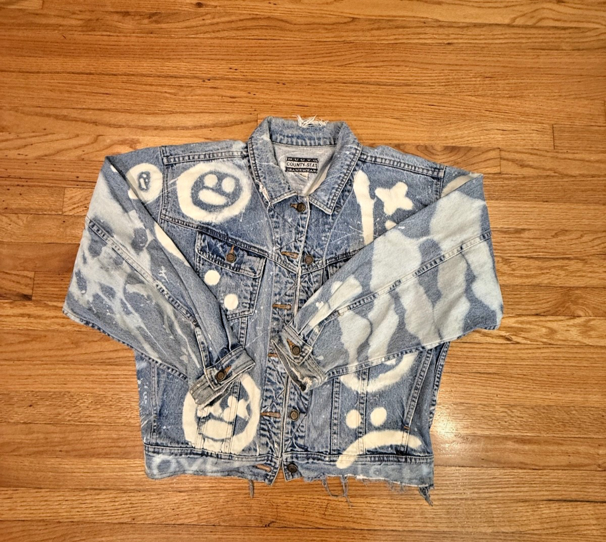 VINTAGE 90s Nuovo County Seat Jeanswear Bleached Distressed Denim Jacket Women M