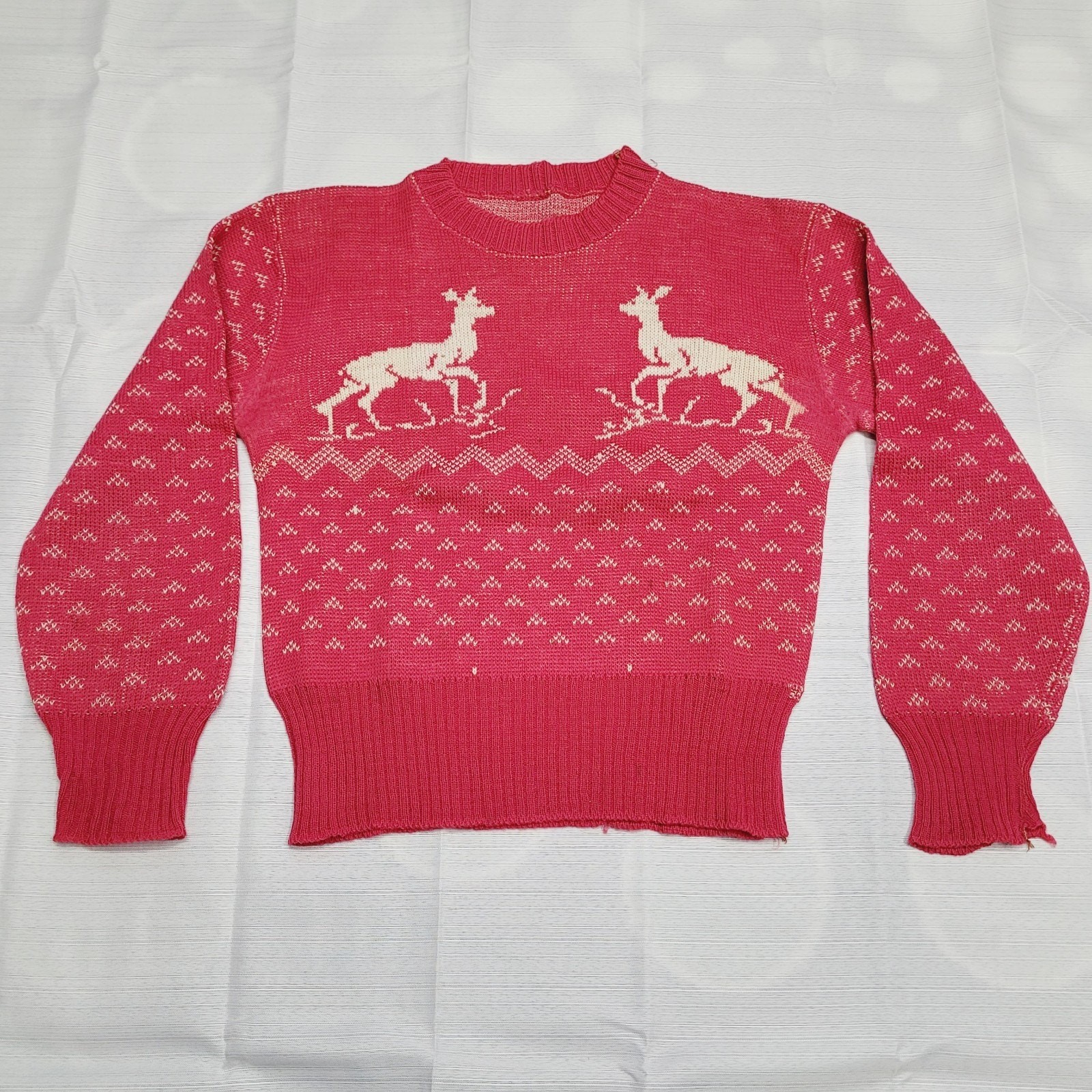 Vintage LOFTIES by Lawrence Cropped Sweater Raspberry Pink Deer Chevron Sz XS/S