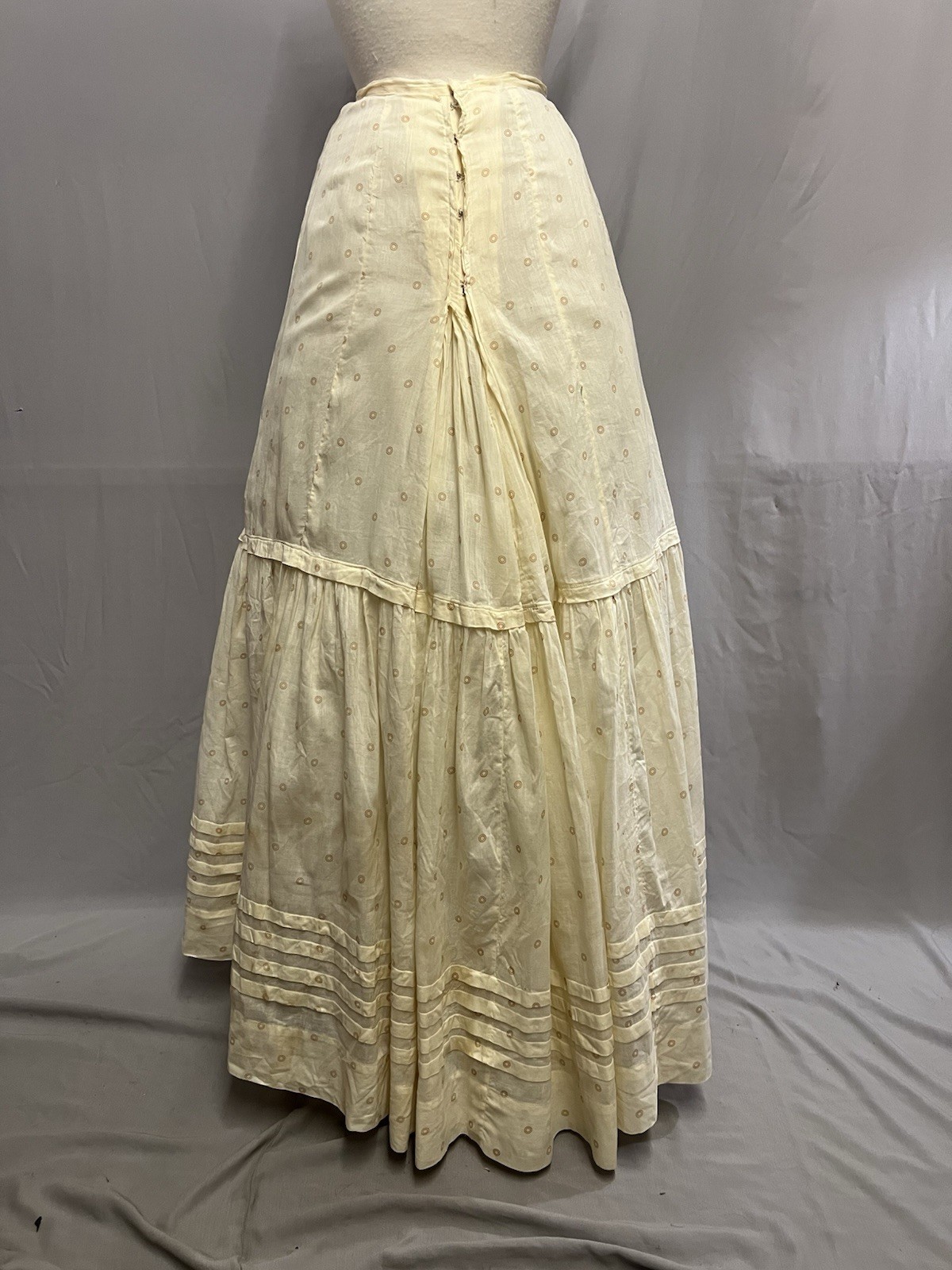 1900 Antique Yellow Cotton Circular Print Day Skirt