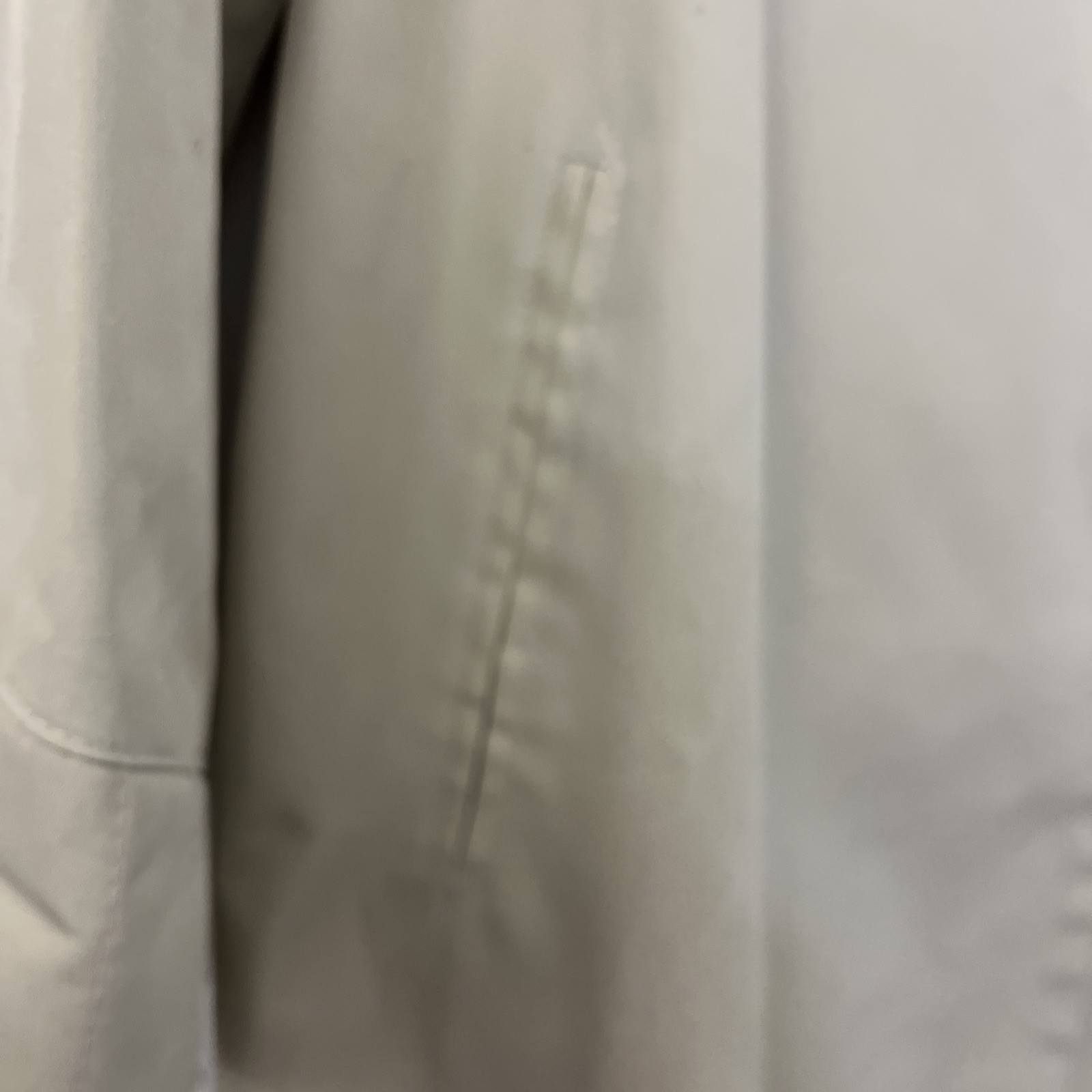 Vintage Woman’s Trench Coat belted Light weight. Very Nice Soft Fabric