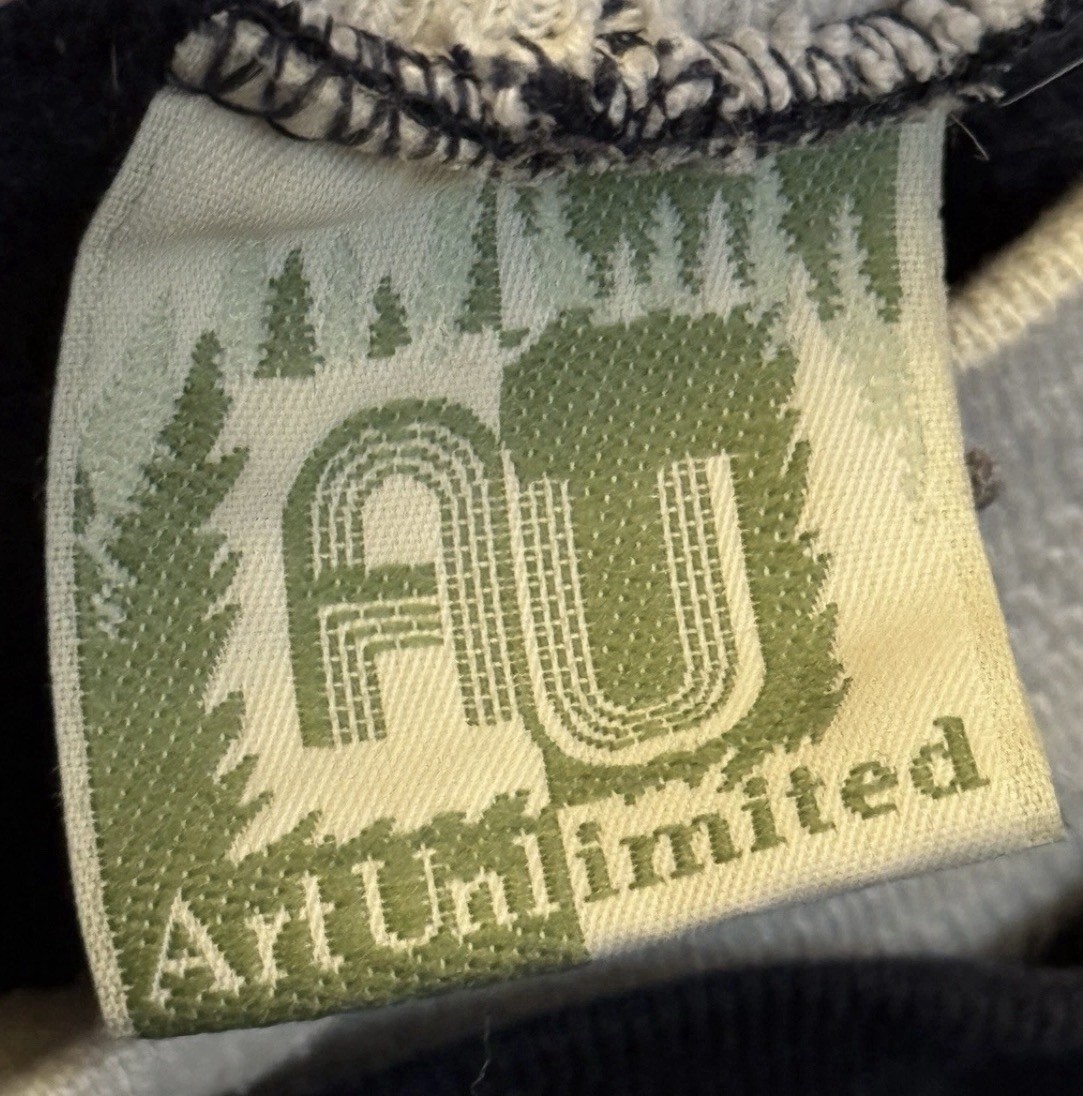 Vintage Art Unlimited Cardinal Sweatshirt XL Winter Cabin Scene Double Sided 90s