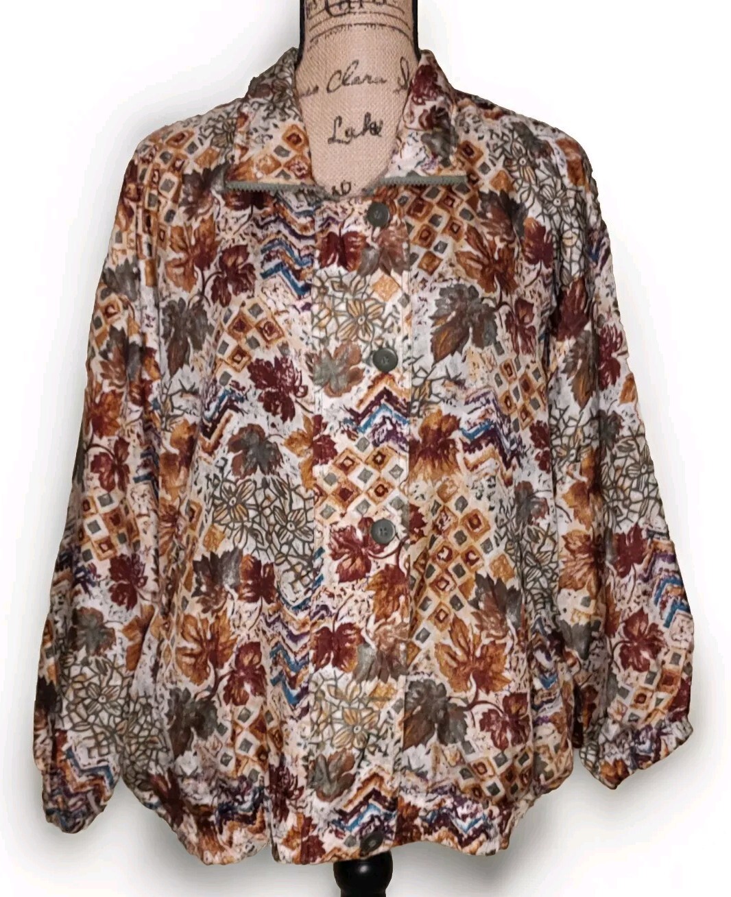 Stunt Sports – Women’s 100% Silk Full Zip & Button Autumn Print Jacket – Size XL