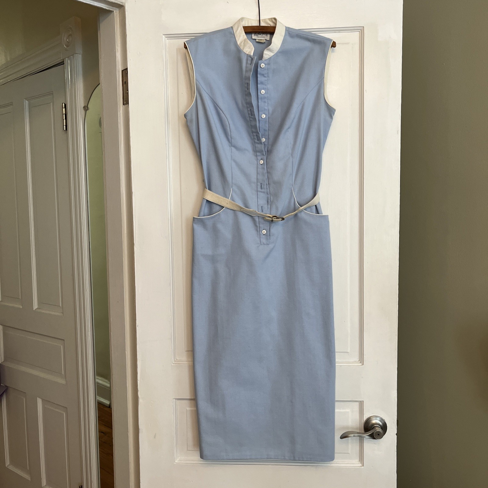 Leslie Fay Original Blue Oxford Cloth Sleeveless Shirtwaist