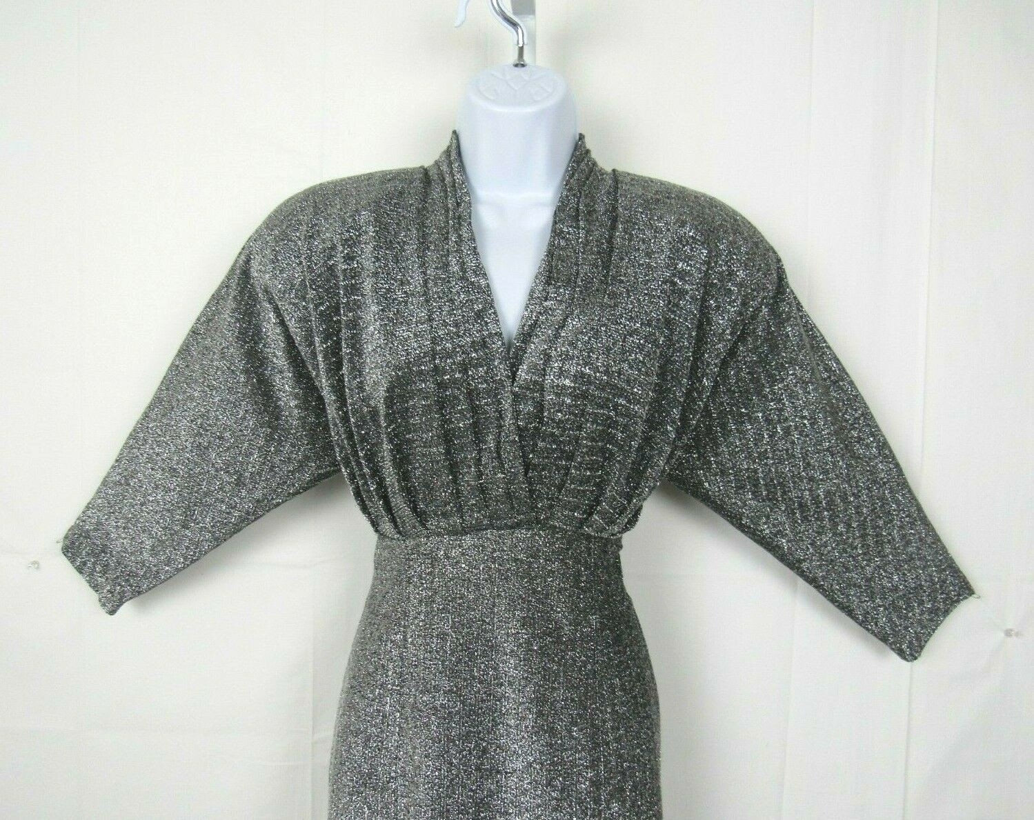 VTG NAFTA-LINE PARIS SILVER SPARKLING DRESS SIZE 38 FRANCE 8 / MED U.S. LINED