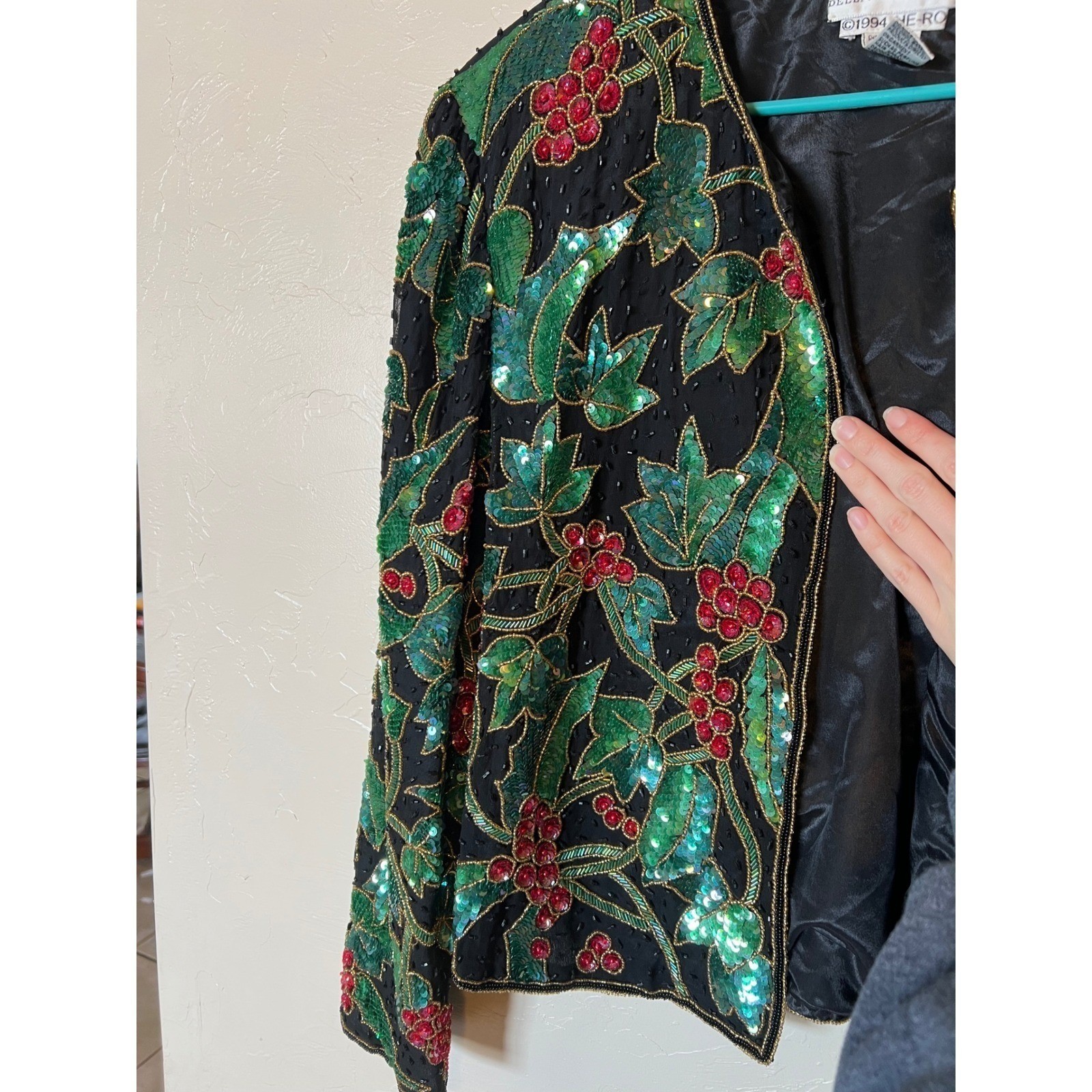 Niteline Della Roufogali Vintage 90s Sequin Holly Berry Silk Jacket NWT Holiday