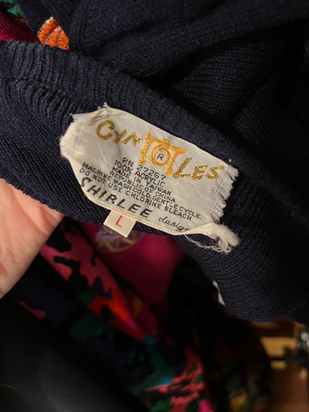 vintage 70s sweater navy embroidered FROGS Cyn Les Shirlee jumper top shirt M L