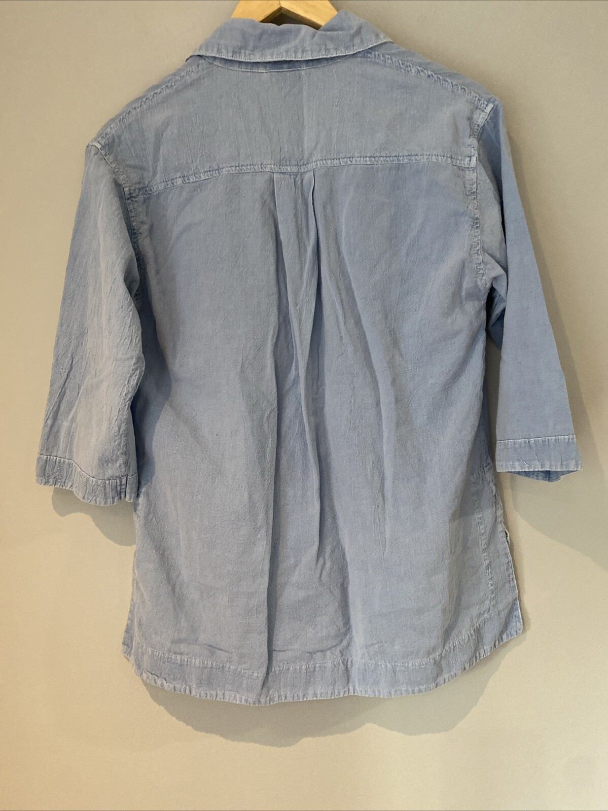 Vtg! Sea Breeze of California Denim Shirt Size S Textured PRESHRUNK Hi-Low Hem