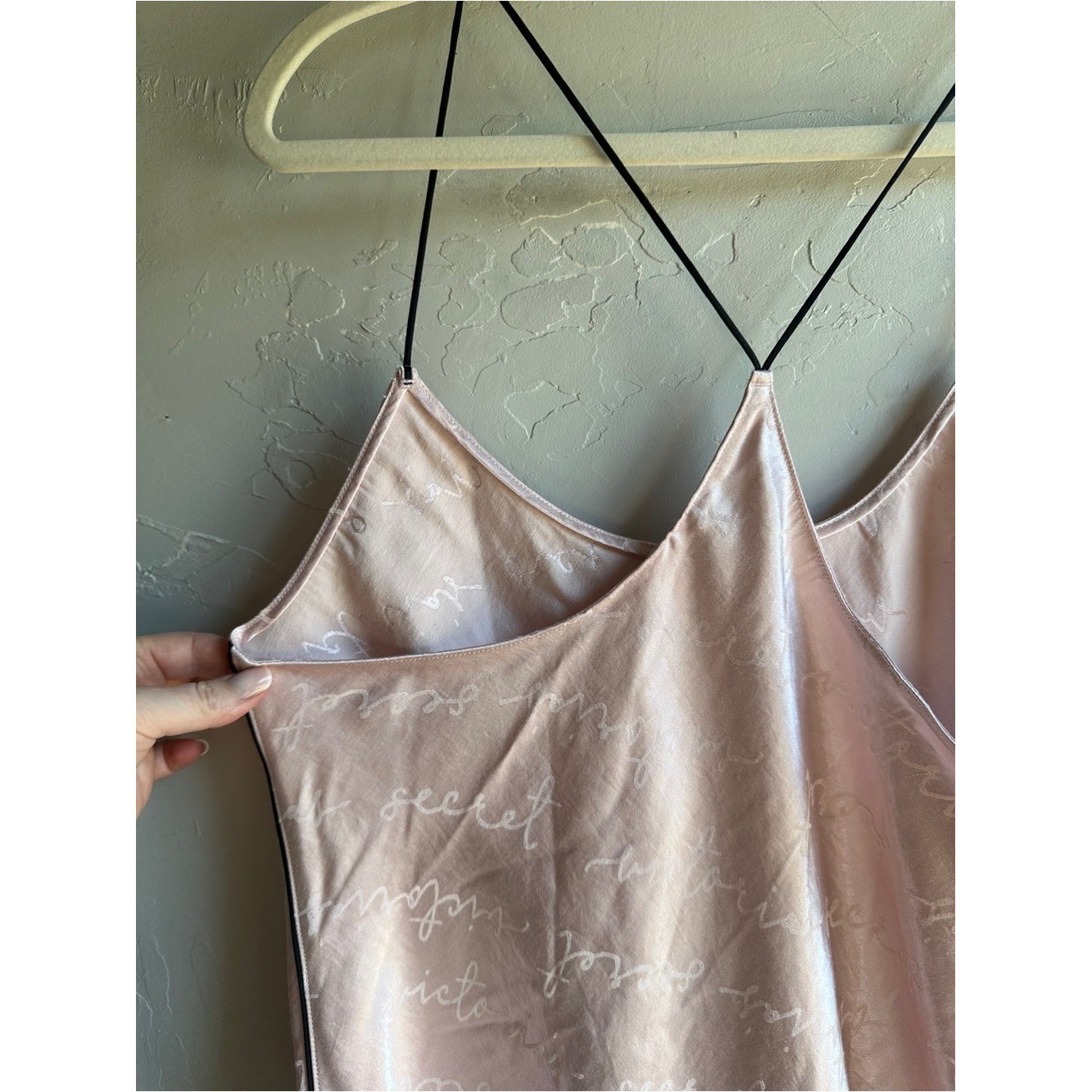 Victoria’s Secret Pink Satin Script Cami Coquette Balletcore Loungewear Tank L