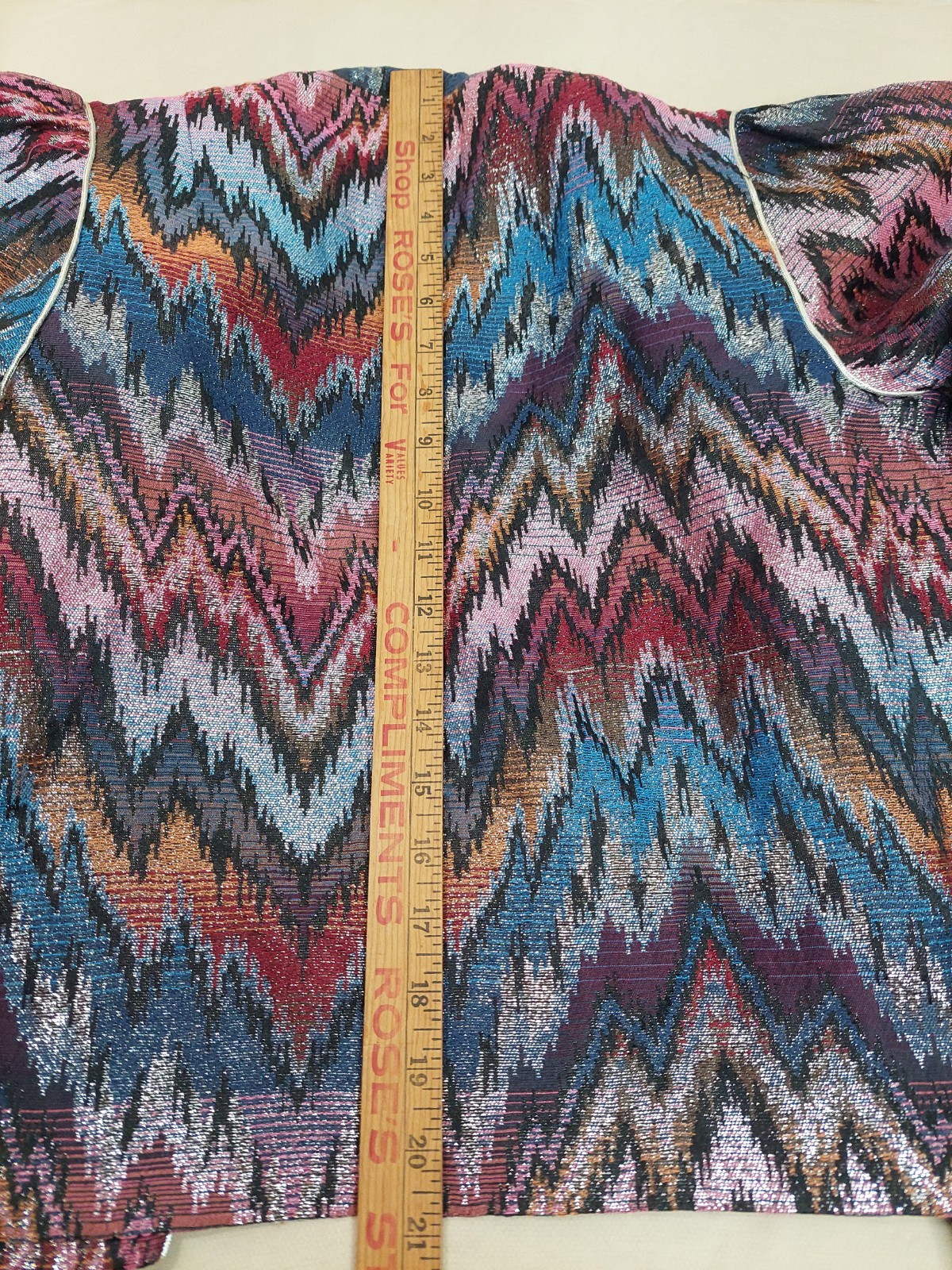 Vintage 80s Metallic Brocade Jacket Womens XS S Cropped Puff Sleeve Ikat Zig Zag