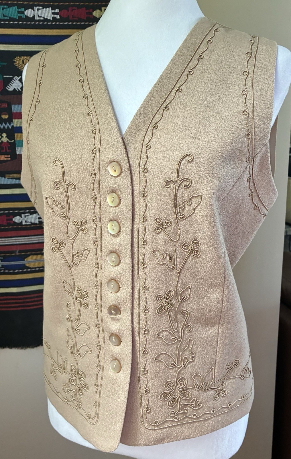 Vintage 90s Beige Tie Back Stephanie Andrews Embroidered Wool Vest size Medium