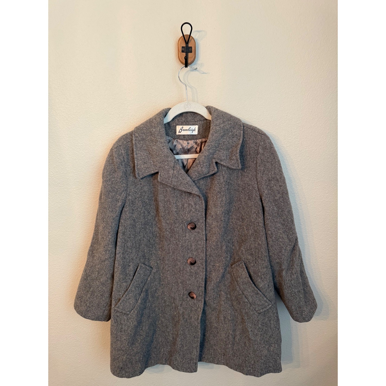 Bromleigh Wool Coat Womens Medium Grey Excellent Vintage ILGWU USA Made