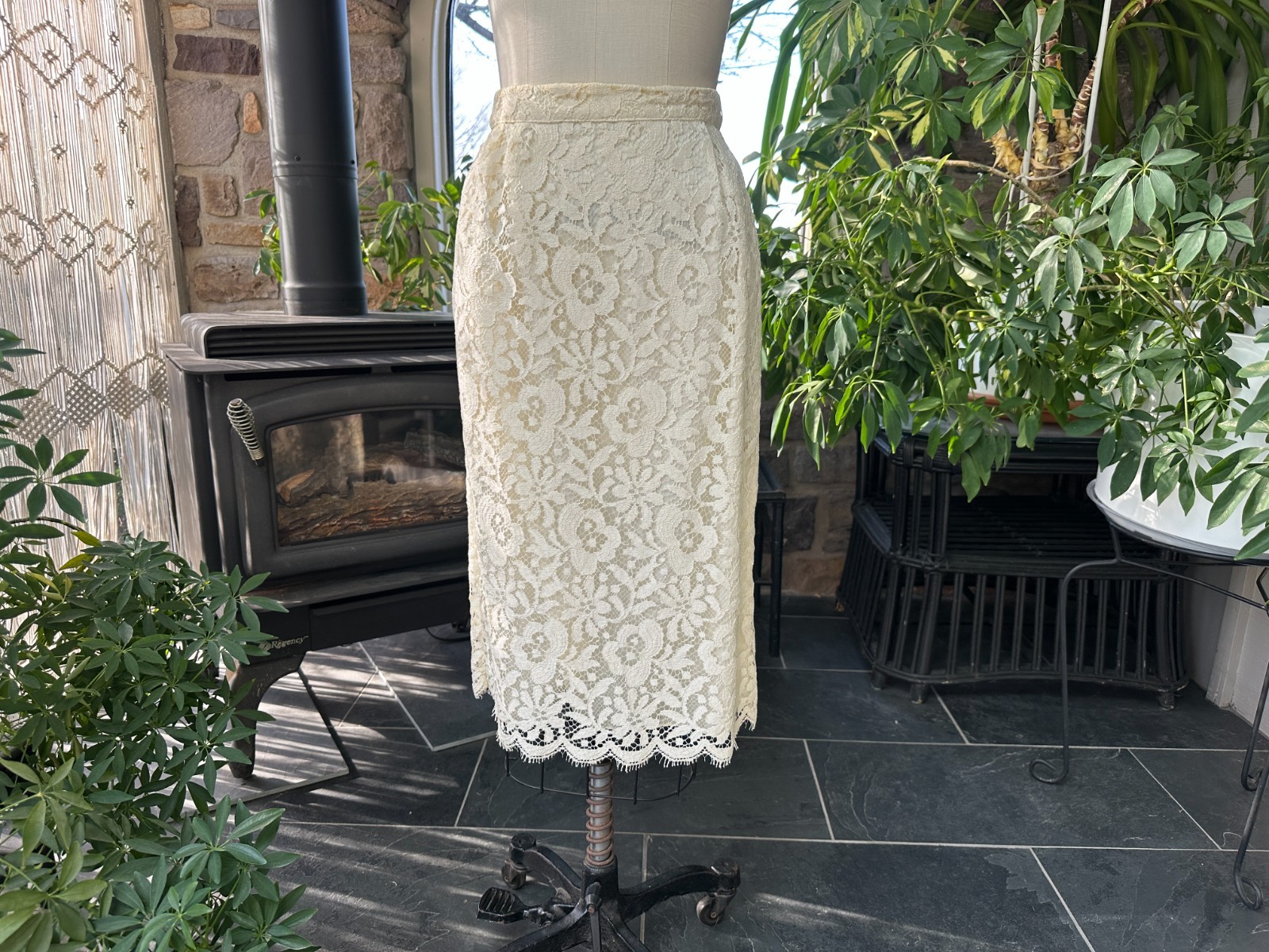 Vintage 1980s Greg Adams Formal 2 Piece Ivory Lace Bridal Wedding Suit