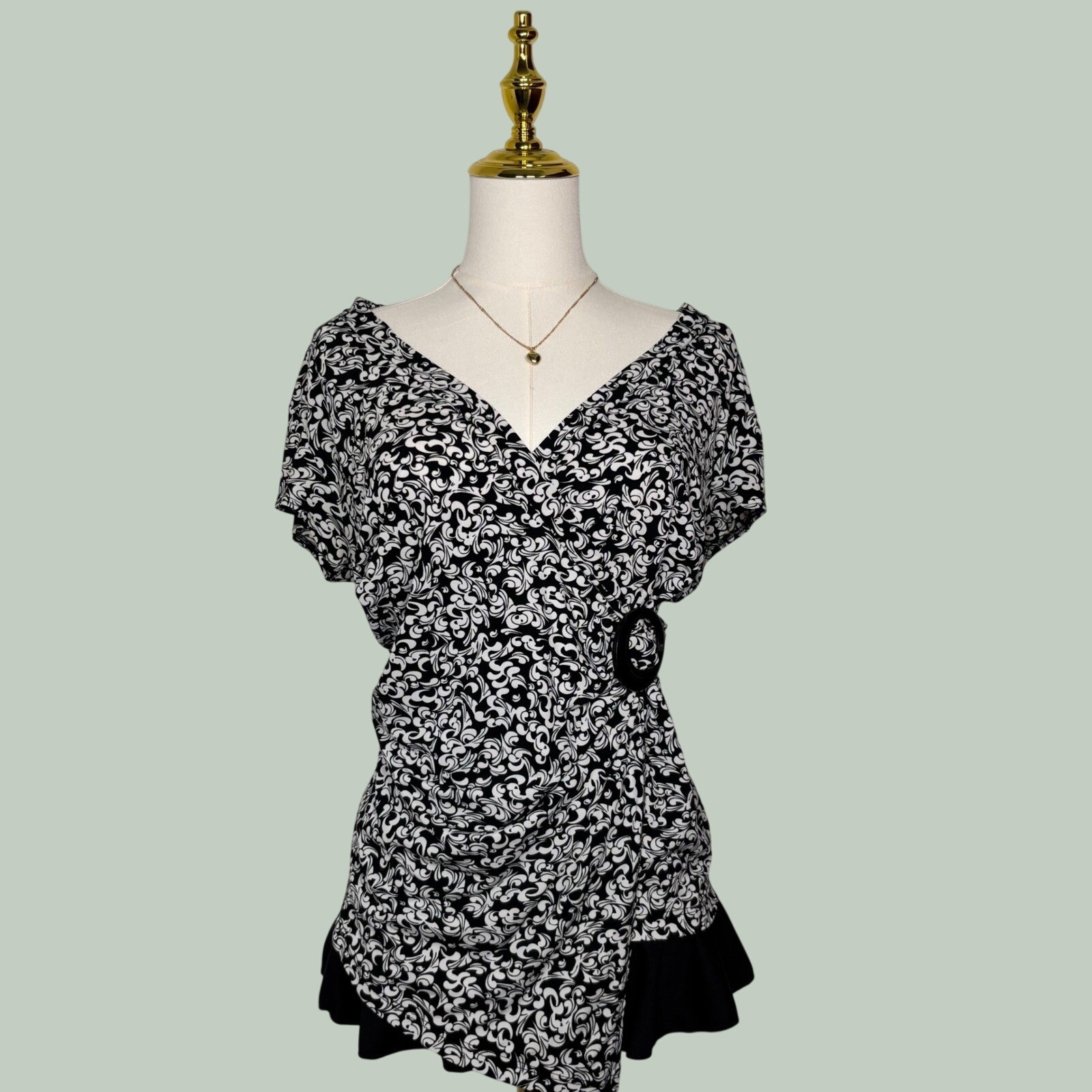 vintage 90s susan lawrence black white blouse buckle y2k coquette classy chic