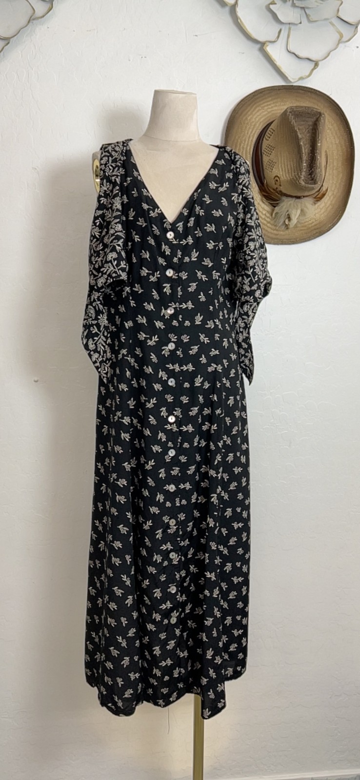 Vintage Robbie Bee Dress 10 Black Floral Rayon Button Front Tie Midi 90s Grunge