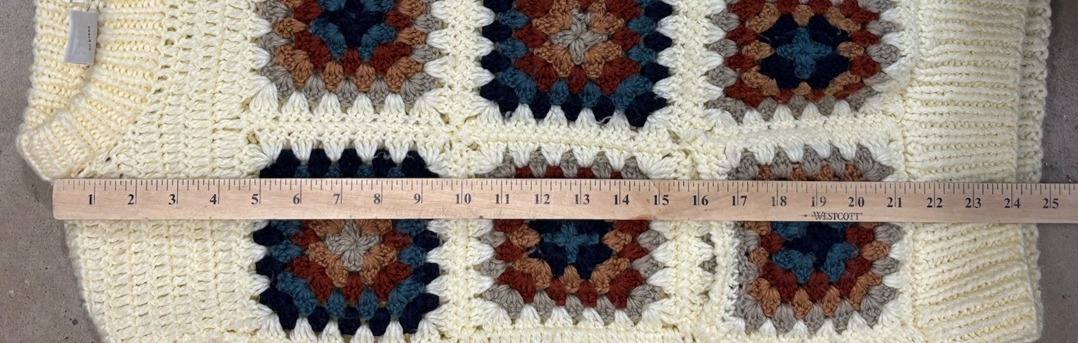Vtg Alfie Crochet Square Sweater Adult L Ivory Retro Grandma Grandpa Core 60s