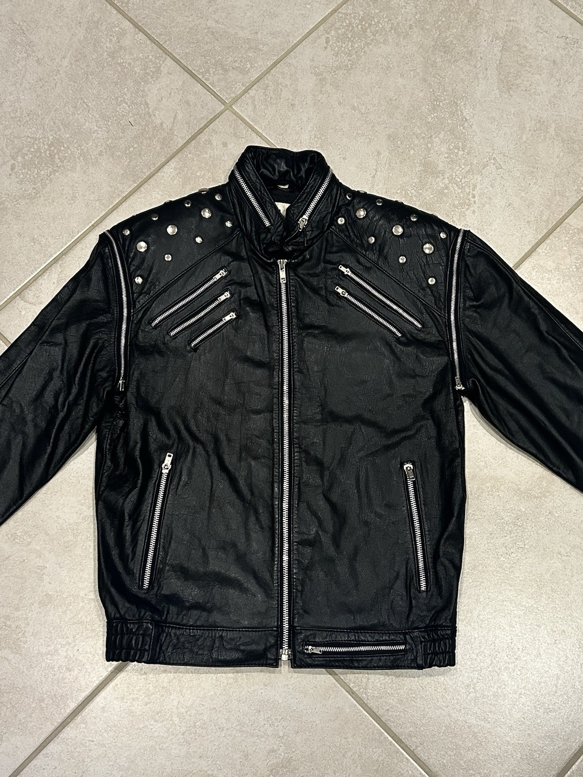 Vintage Women’s Bermans Leather Motorcycle Rocker Fonz Jacket Sz M 9/10 Studded