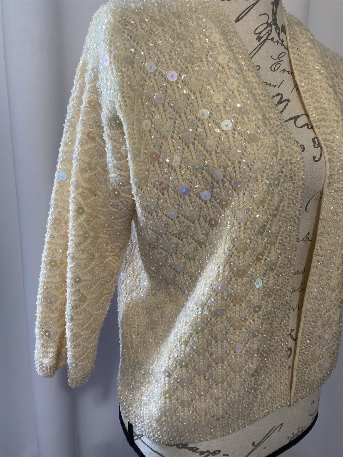 Vintage Jeri-Jo New York Sequin Cardigan Sweater Jacket 100% Wool Size 38 Ivory