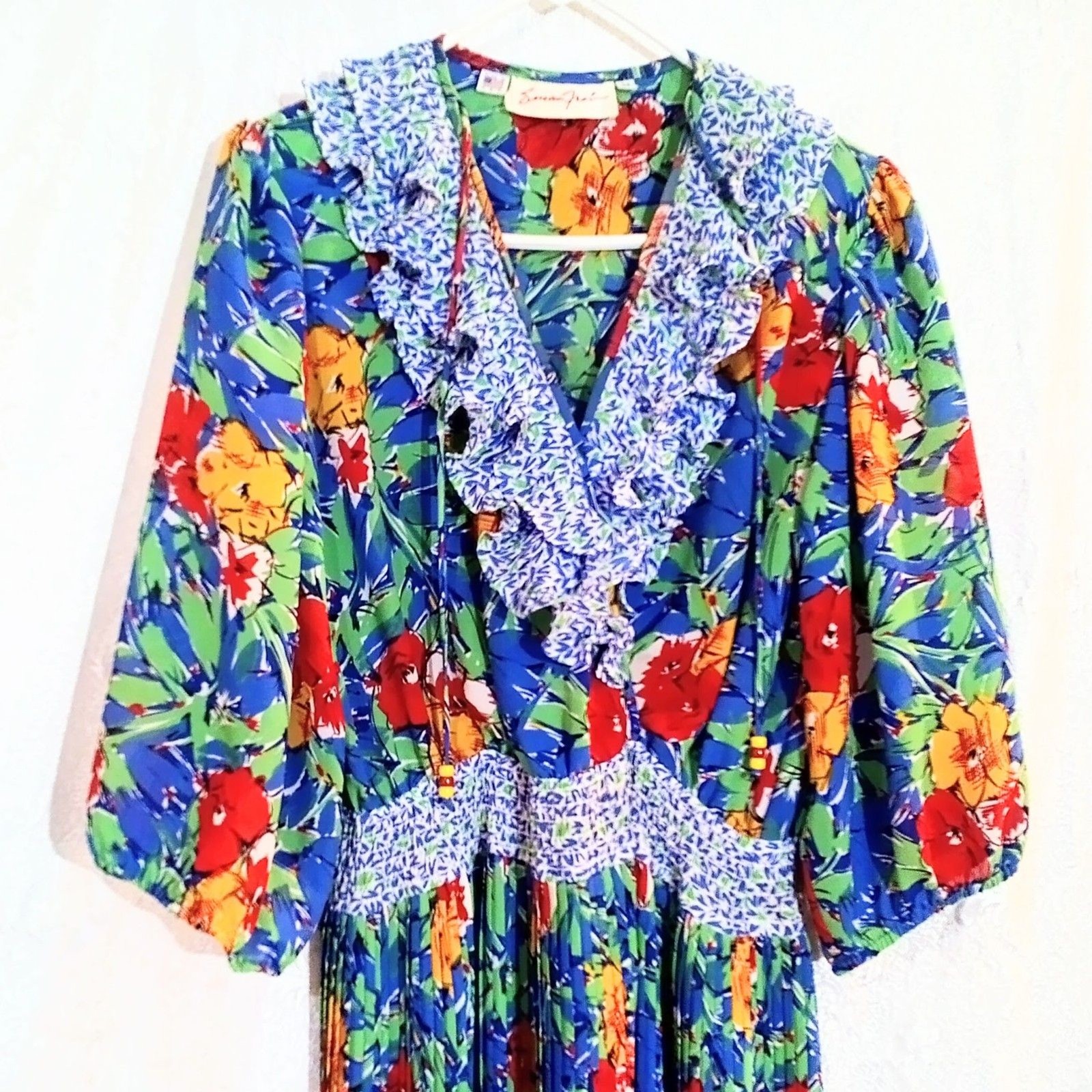 Vintage Susan Freis 1980s Bright Floral Pleated Midi Dress Size M