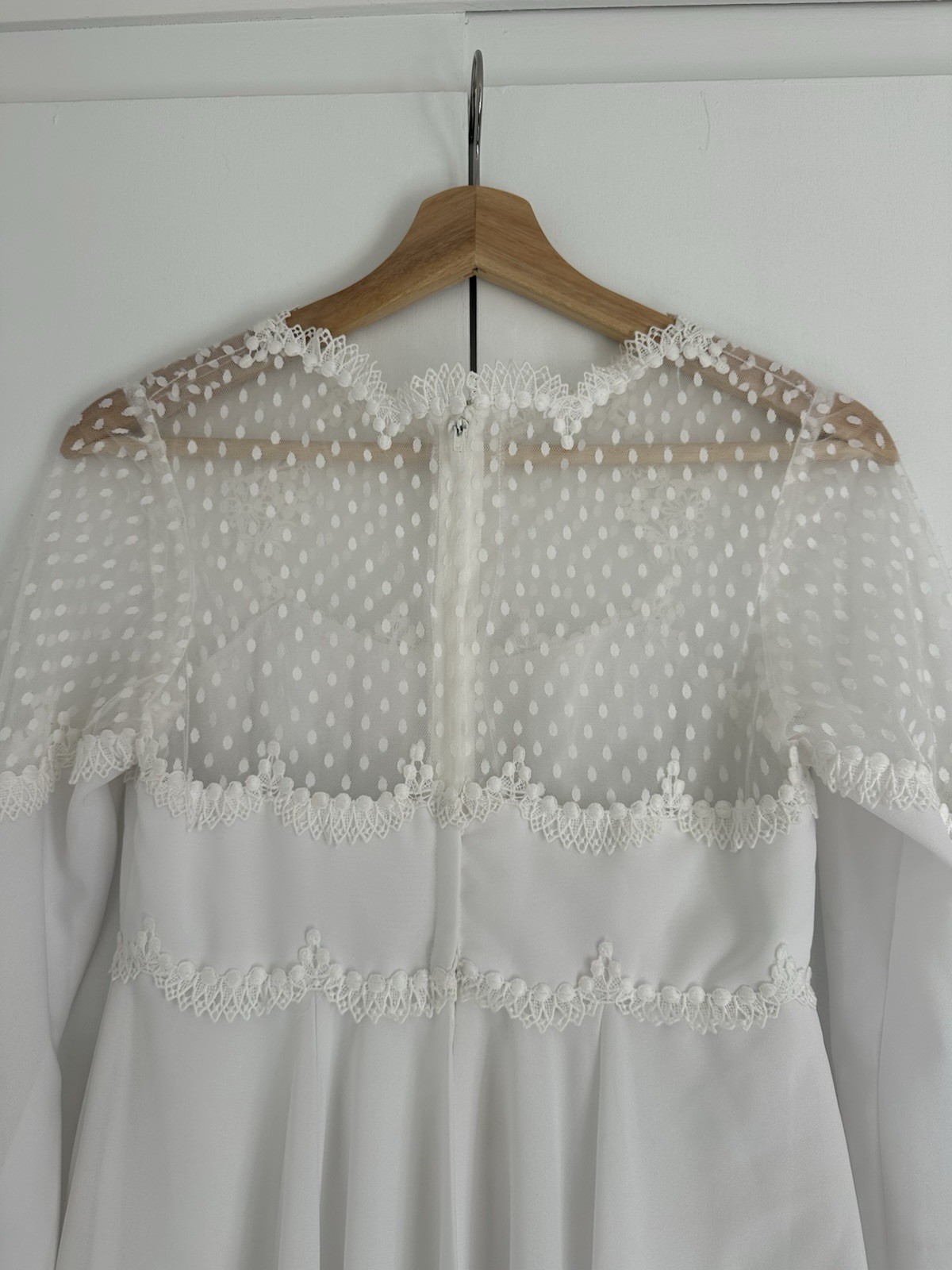 Vintage 1960s Lace Trim Wedding Dress – Long Sleeve Empire Waist – XS (UK 4–6)