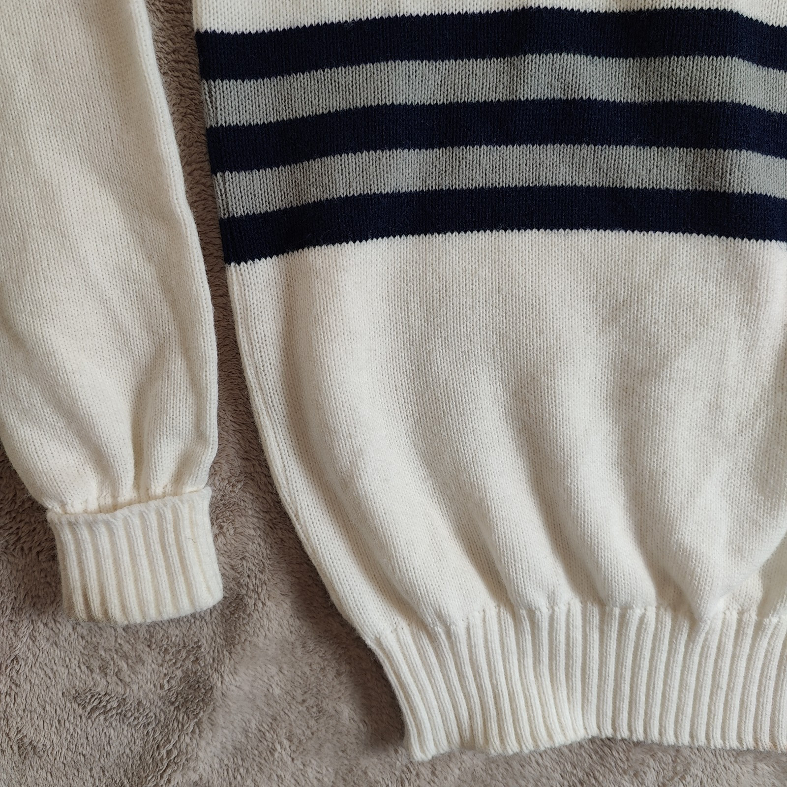 Vintage 70s 80s Cheerleading V-Neck Sweater White Navy and Gray Stripe – Size M