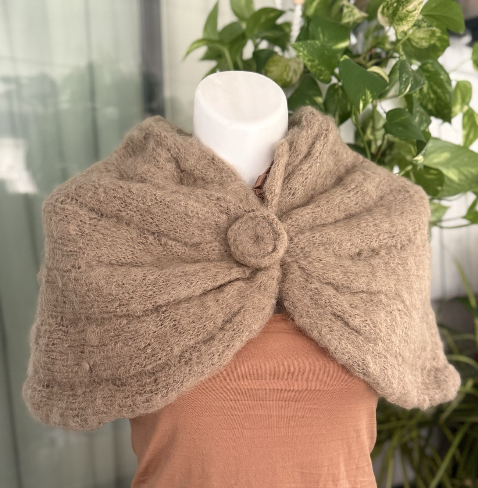 VTG Mohair Knit Shrug – Silky Ruched Lining – No Tags – 50’s Rare Find