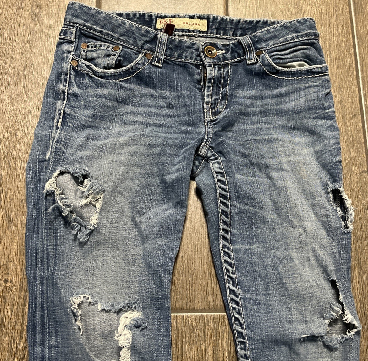 VTG BKE Madison Jeans Womens Sz 29×31.5 Flared Distressed Holes Tears Fraying