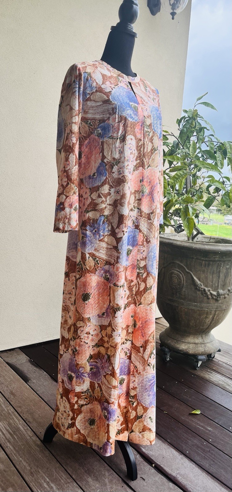 Vintage 70s Maxi Dress Long Sleeve Boho – British Lady – Gold Coral Blue Medium