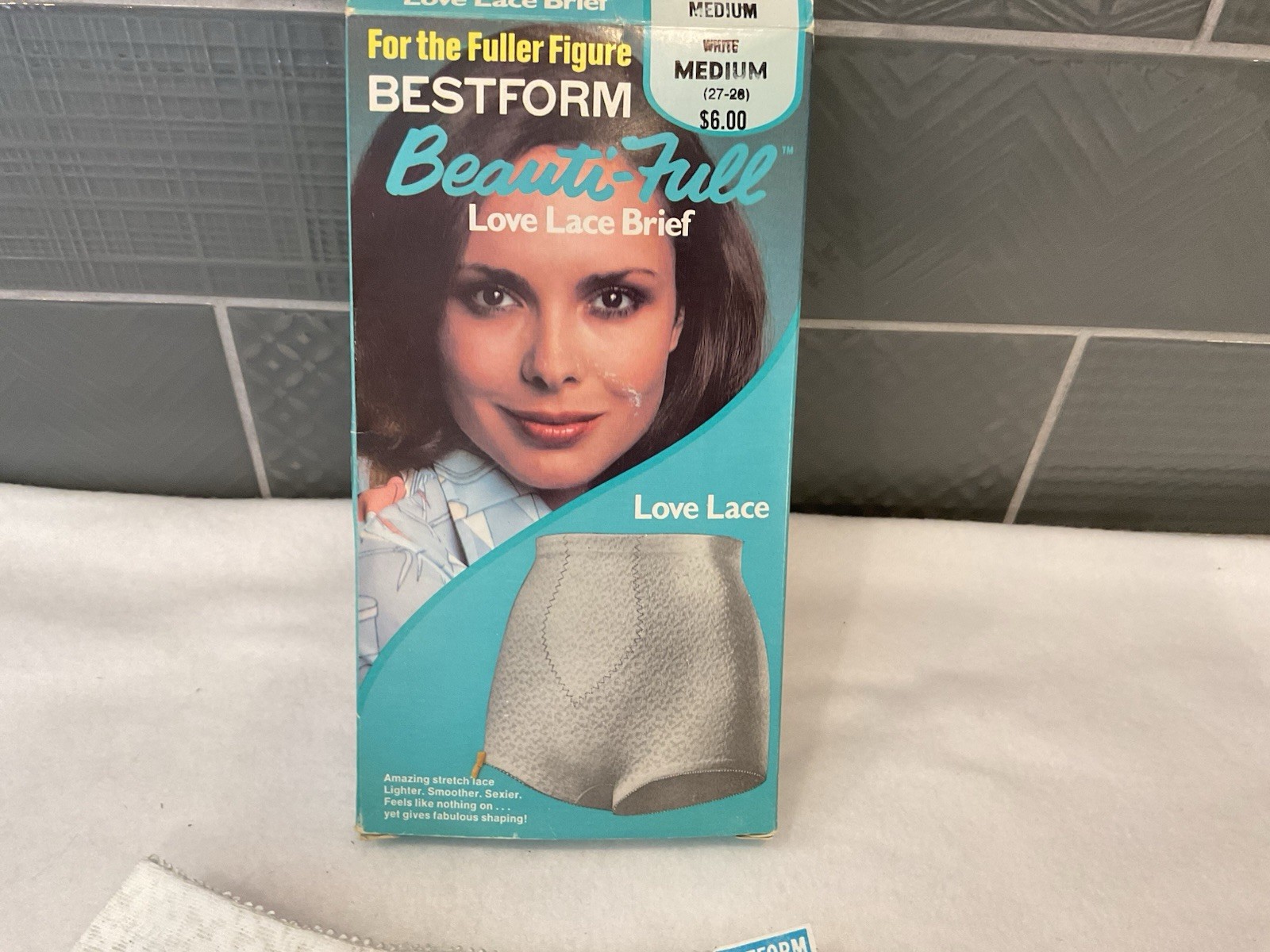 NOS Vintage Bestform Beati-Full Love Lace Brief Underwear Girdle Front M USA