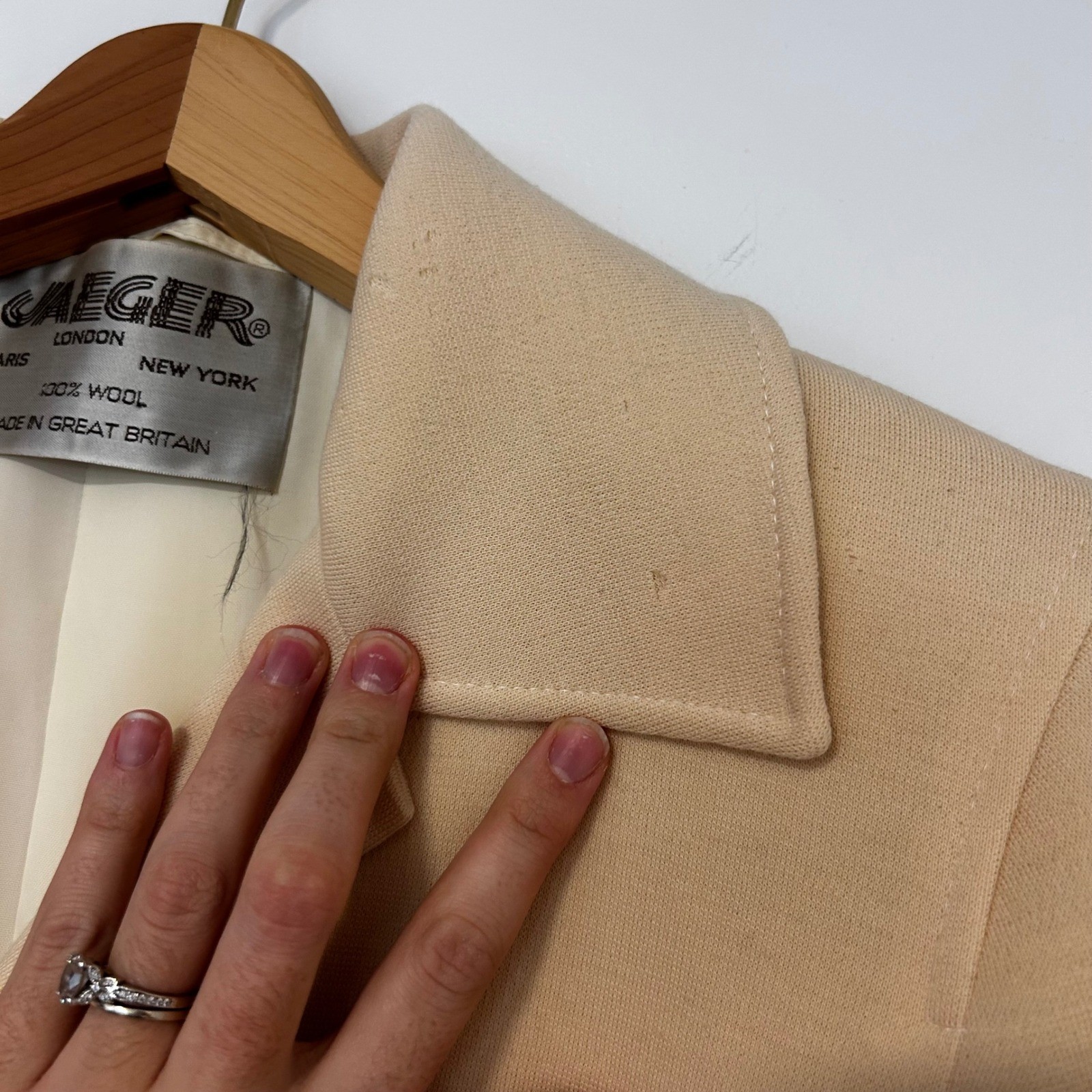 Jaeger London Vintage 100% Wool Trench Coat Cream Made in Great Britain Size 12