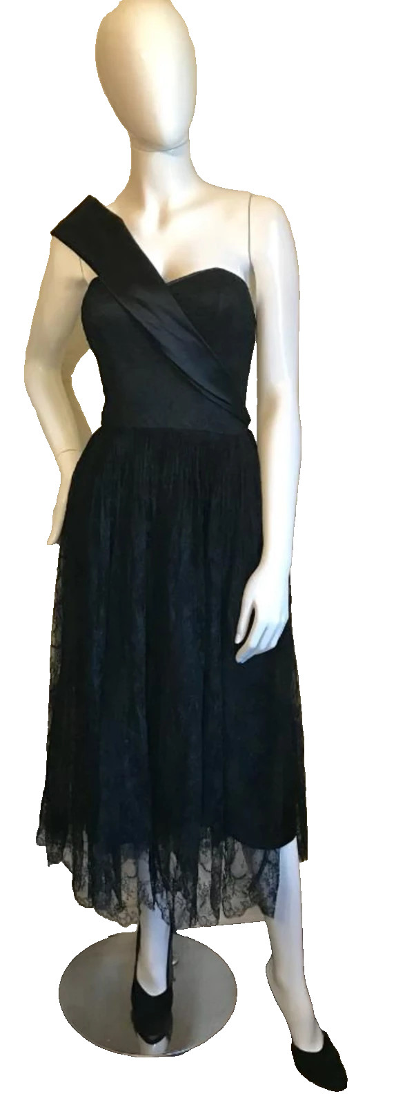 1950s Vintage Harvey Berin Black Lace Coctail Dress Small
