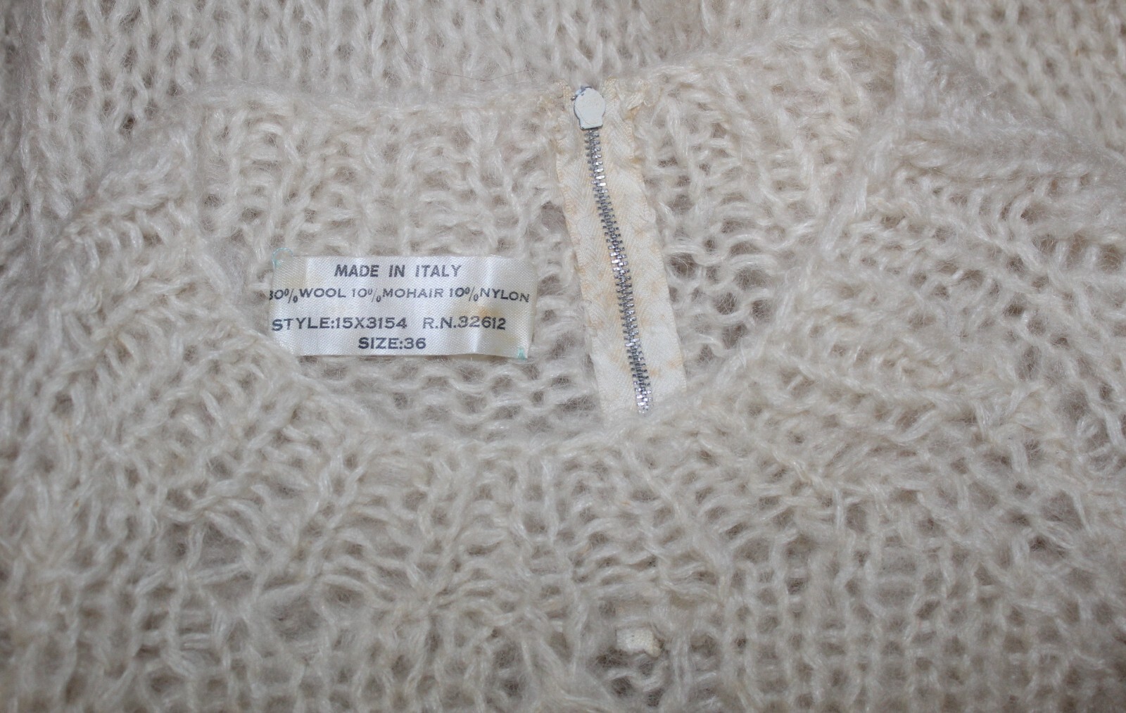 Vintage 1960s 70s Italy Mohair Kawaii Hand-Knit Funky Sweater 36 S M Fabulous