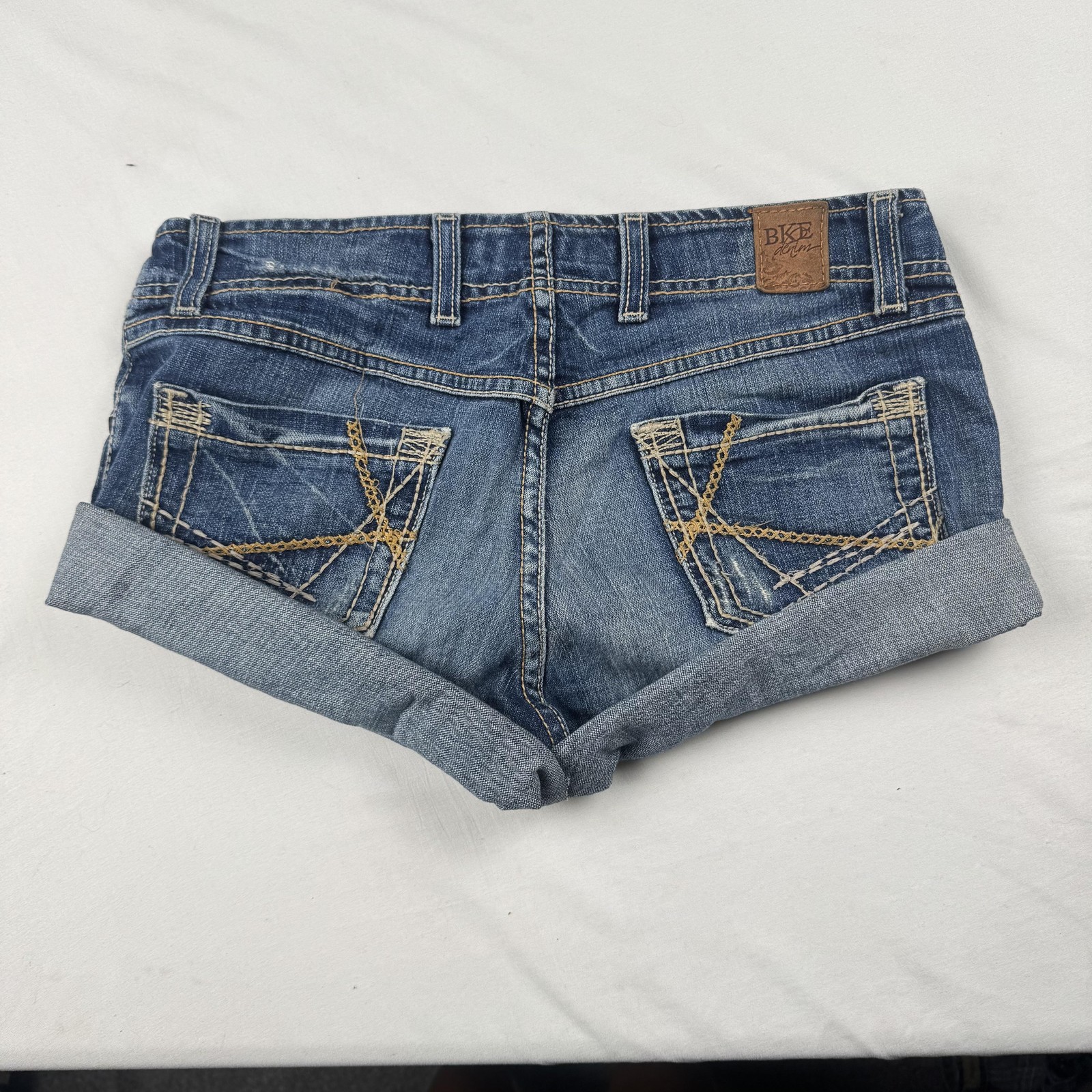 BKE Denim Shorts Womens 28 Blue Rolled Cuff Embroidered Pockets Casual