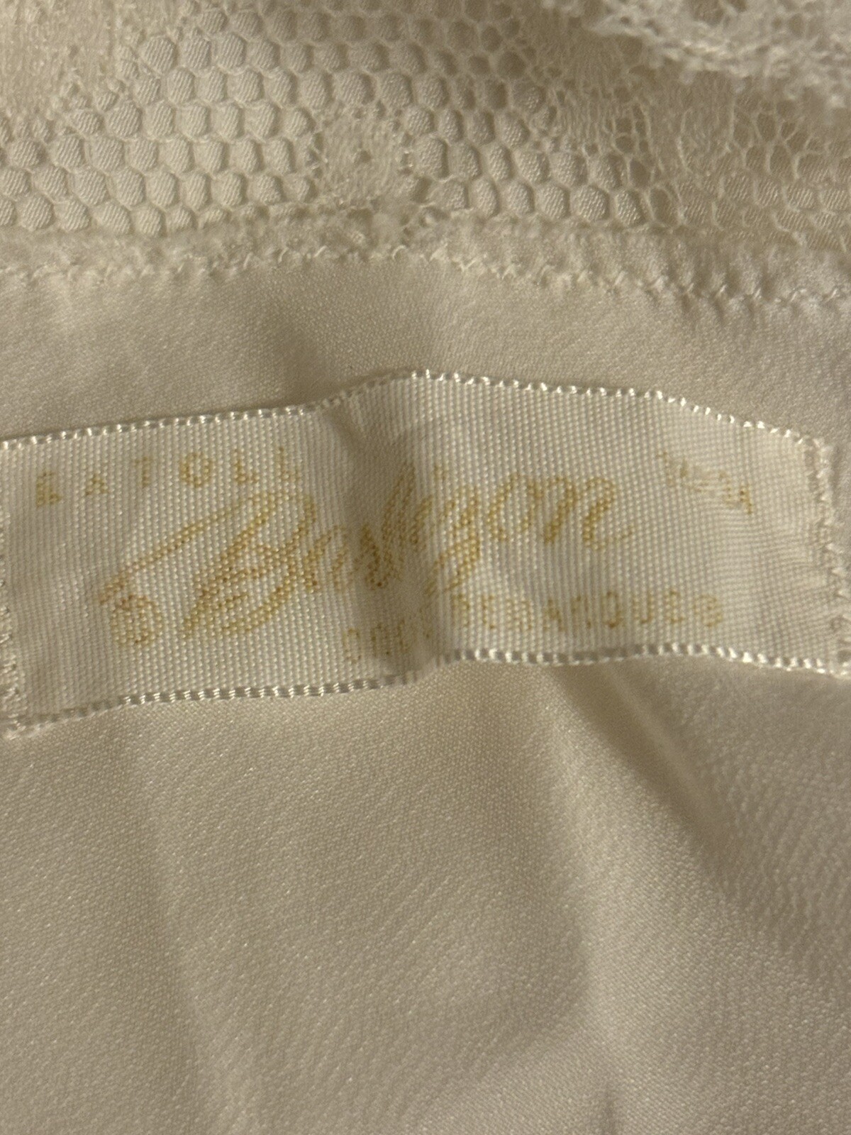 Vtg Barbizon White Lace Crepe Remarque Slip Sz 34