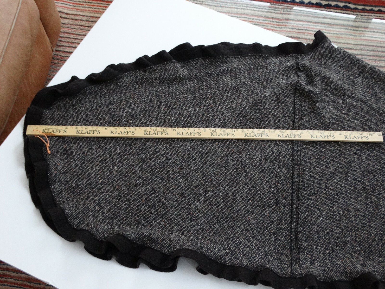 Jimmy Hourihan of DUBLIN wool blend BROWN wrap CAPE one size S/M/L – Excellent!