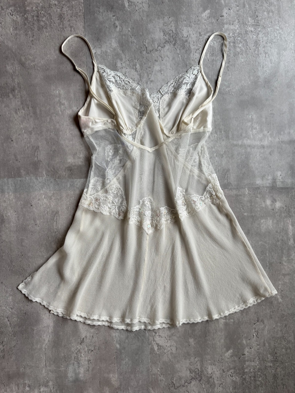 Vintage Victoria’s Secret Ivory Silk Lace Mesh Slip Camisole Top M