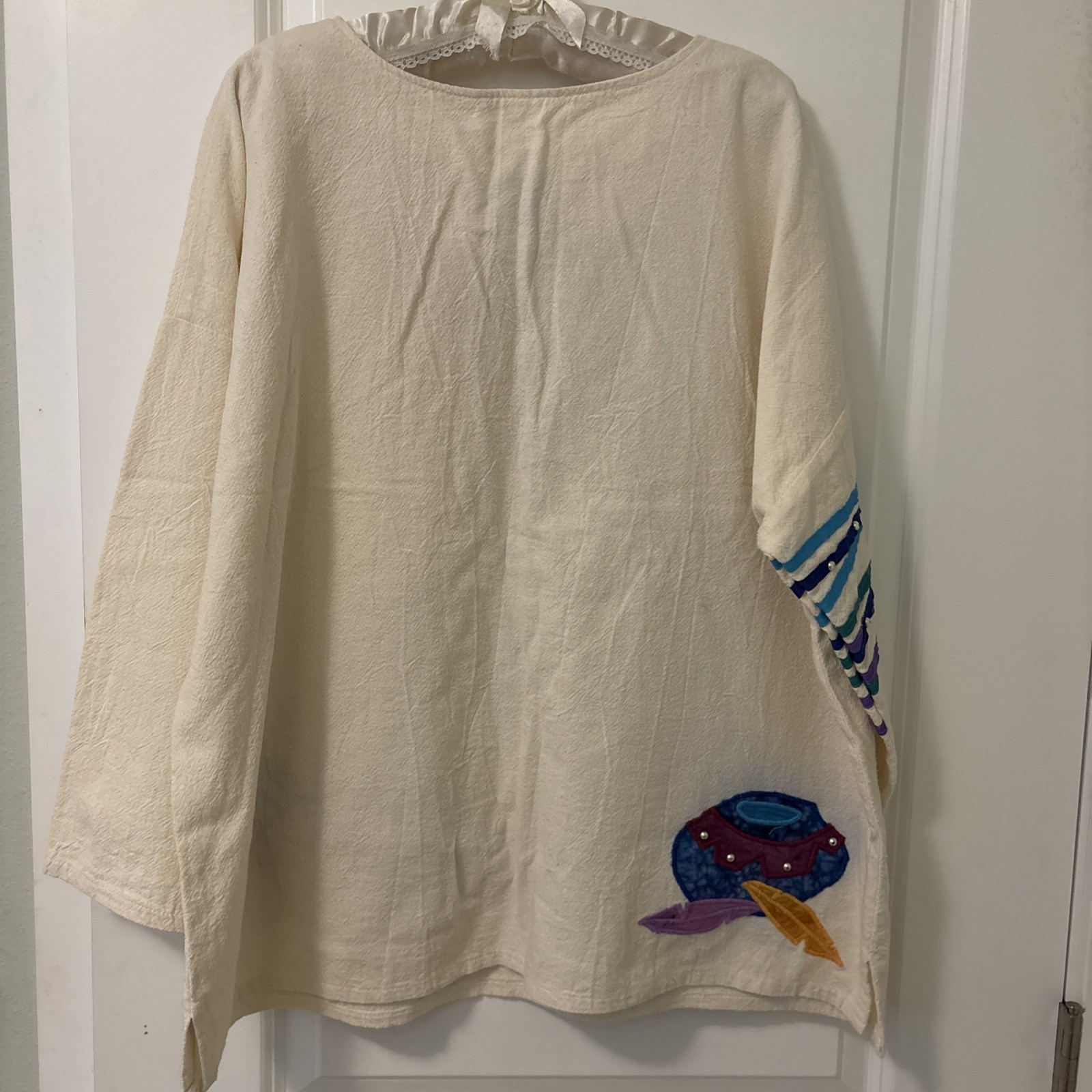 ALFREDO’S WIFE Vtg Ivory Cotton Top w/ Indigenous Woman Appliqué-Art to Wear-L