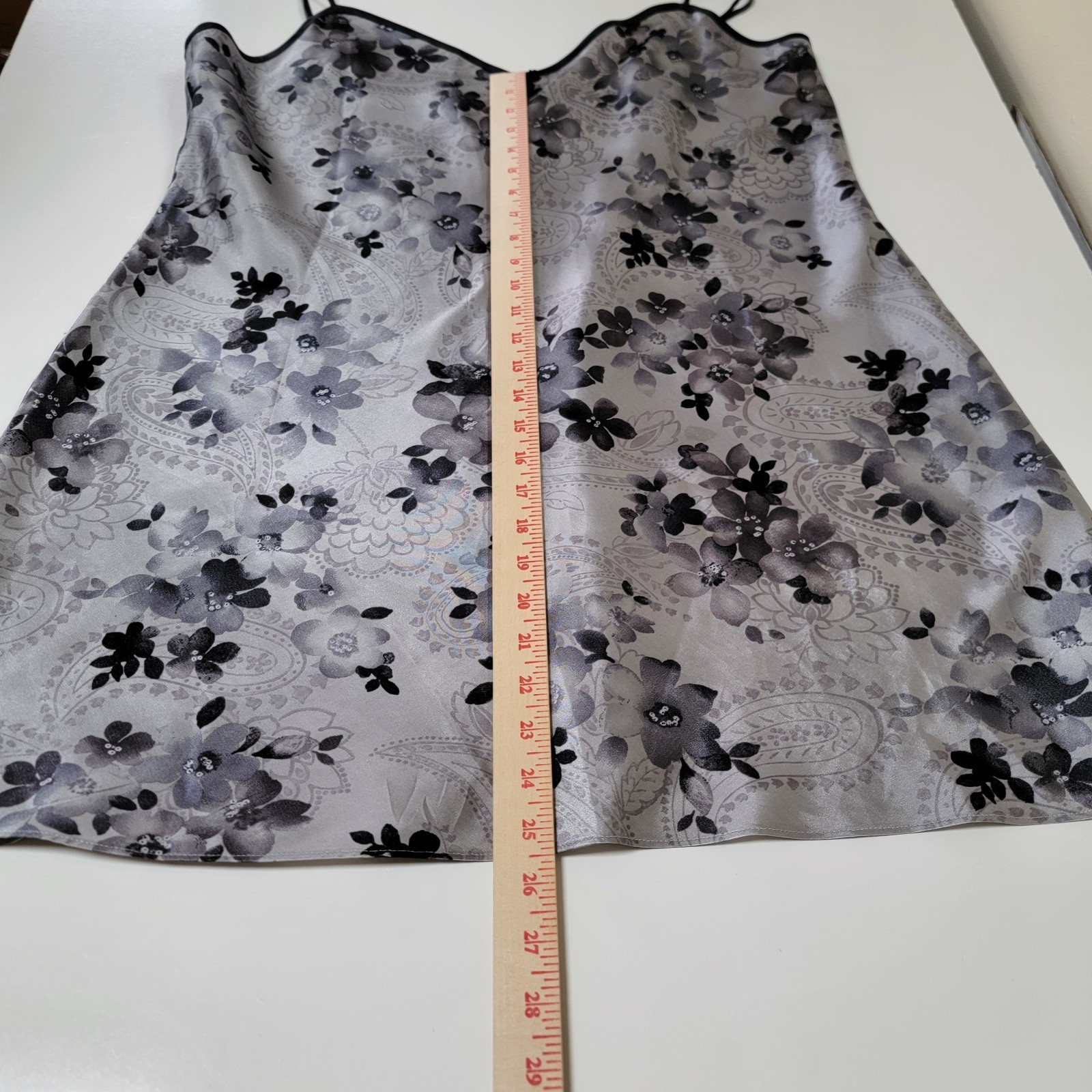 SECRET TREASURES~ Silvery Floral Shiny Satin Nylon Nightie/ Nightgown~Womens~ 2X