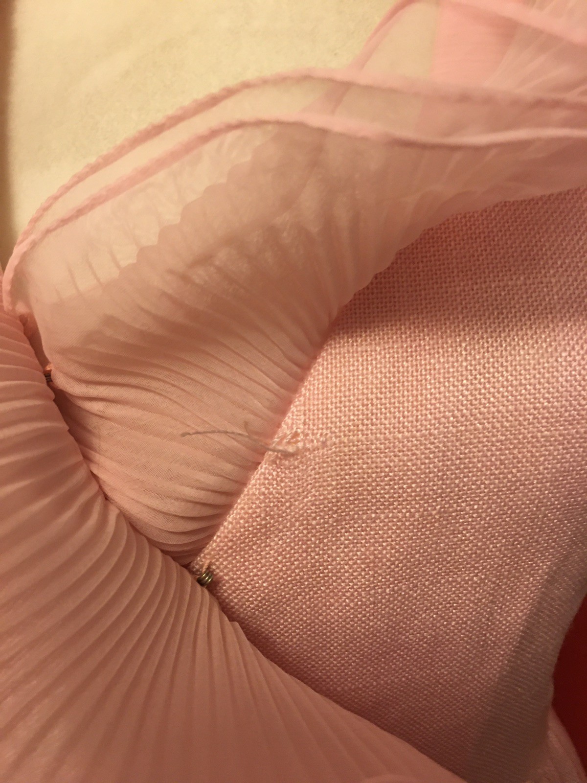 Mollie Parnis Boutique vintage 70s ruffle trim halter gown pink small hostess