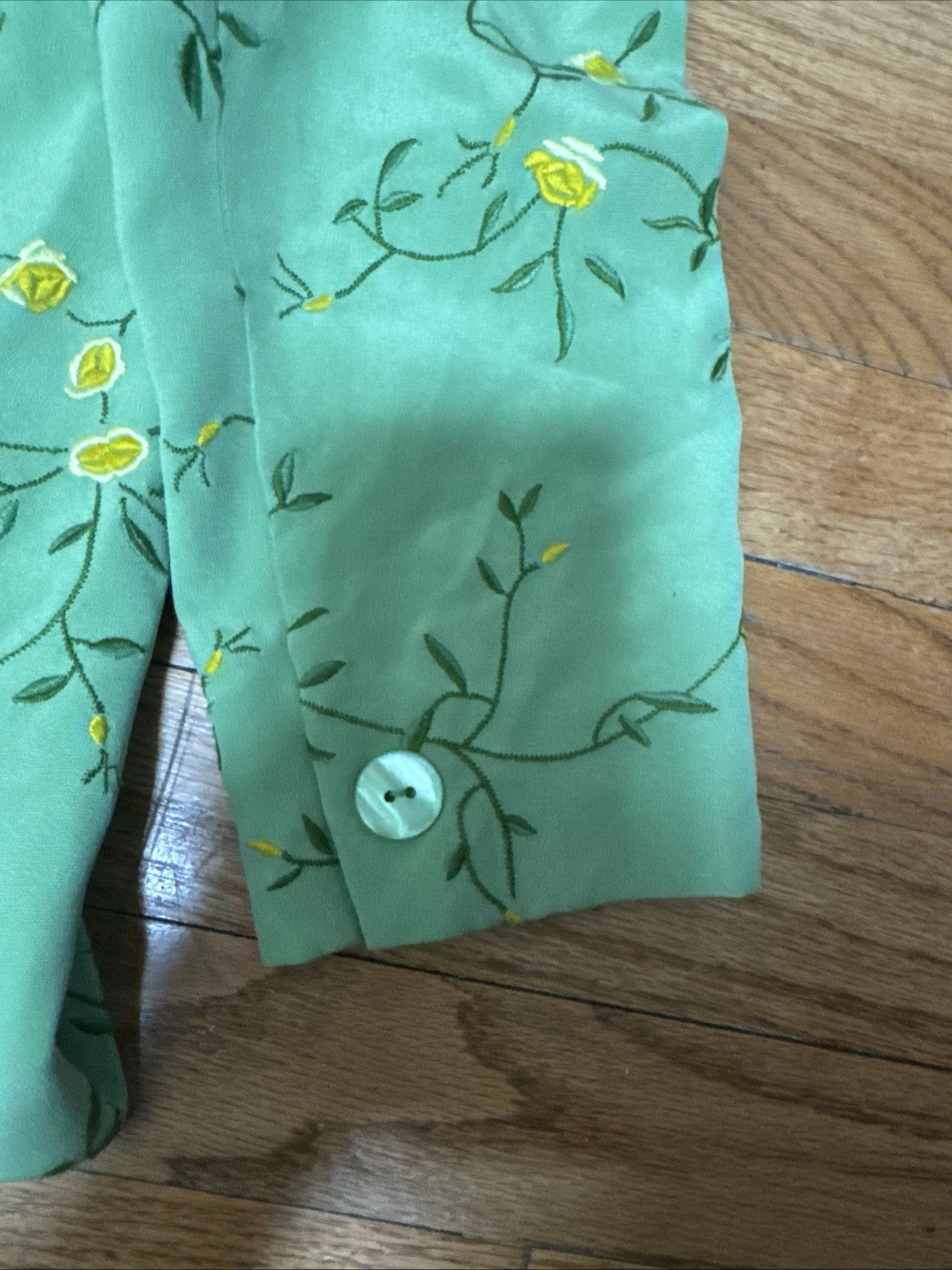 Vintage Rena Rowan Fully lined Grass Green Embroidered Silk Blazer Size 8