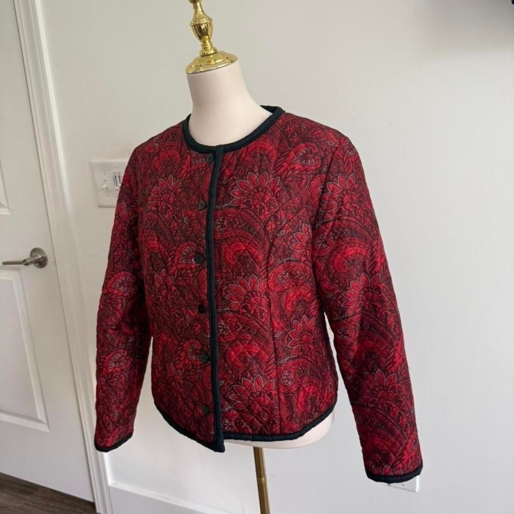 Vintage Silkland 100% Silk Red & Black Paisley Quilted Jacket Size L