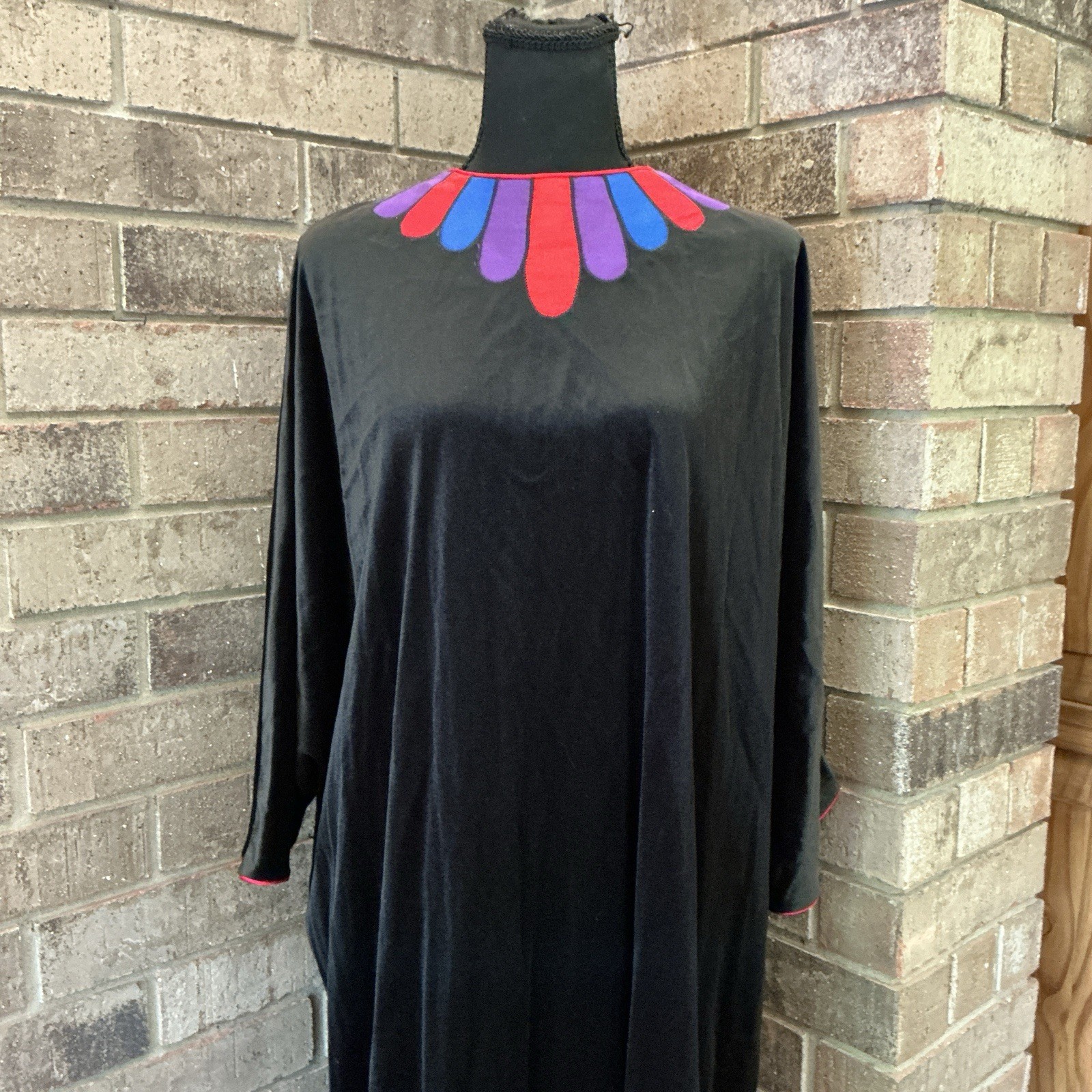 VTG David Brown California Velvet Caftan Black Sunburst Collar One Size #12F3