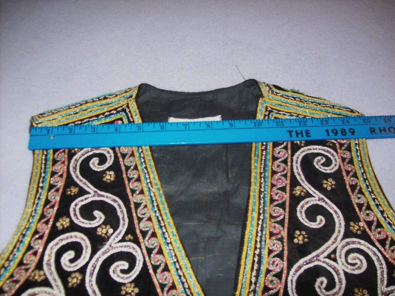 LADIES BLACK SUEDE VEST WITH INTRICATE BEADING AND SEQUINS SIZE MEDIUM