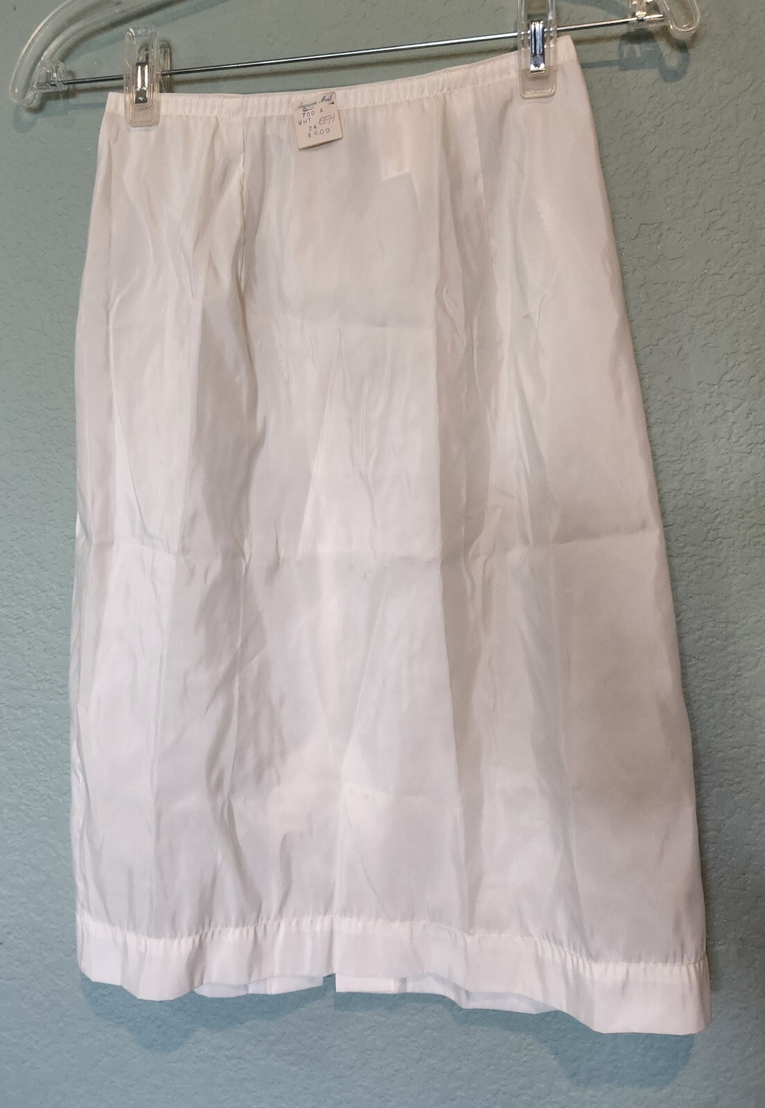 SKIRT LINER HALF SLIP VINTAGE AMERICAN MAID White NOS w/ tag Pin Up sz 24 S M