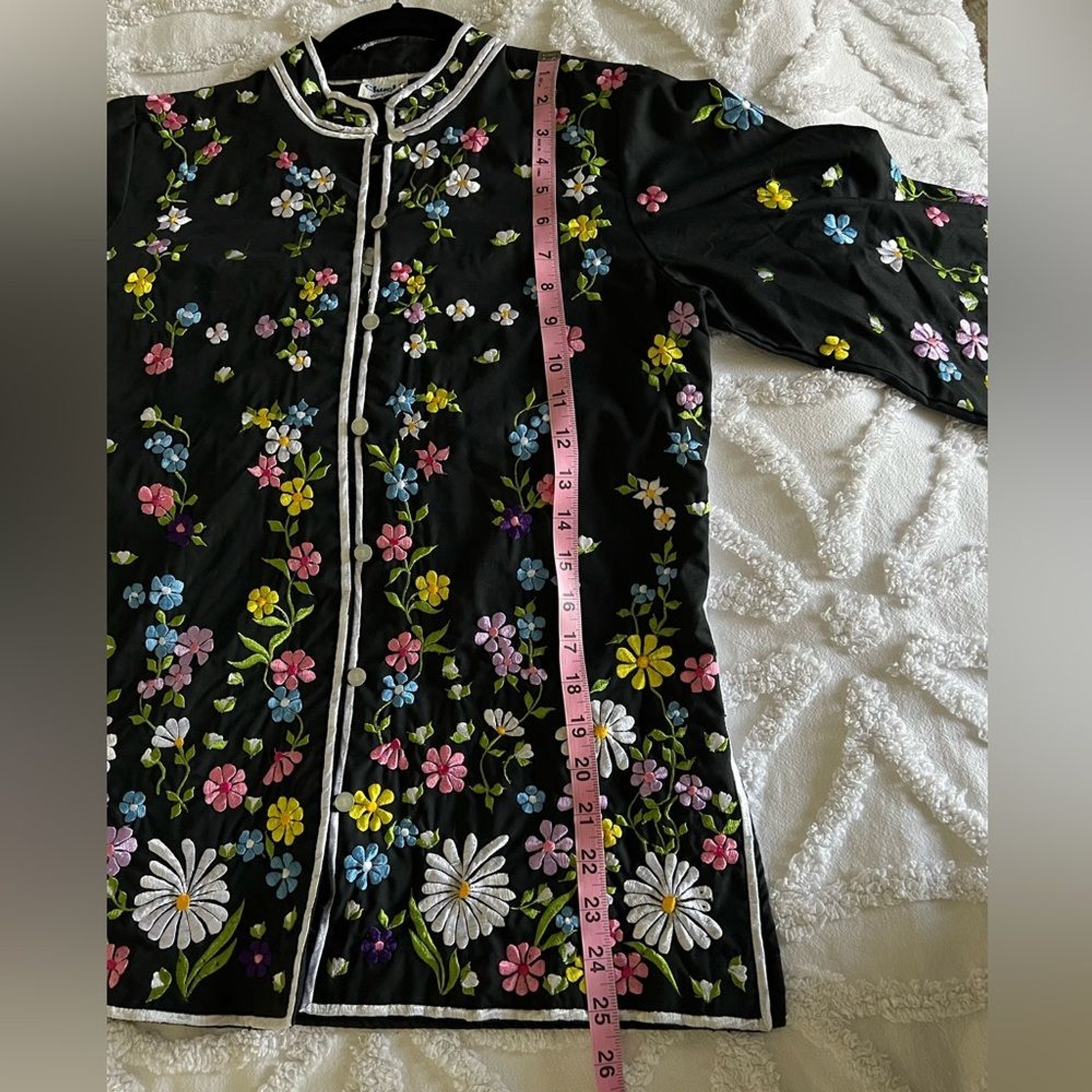 Chuchi San Diego Vintage Floral Garden Embroidered Black Jacket Size Small